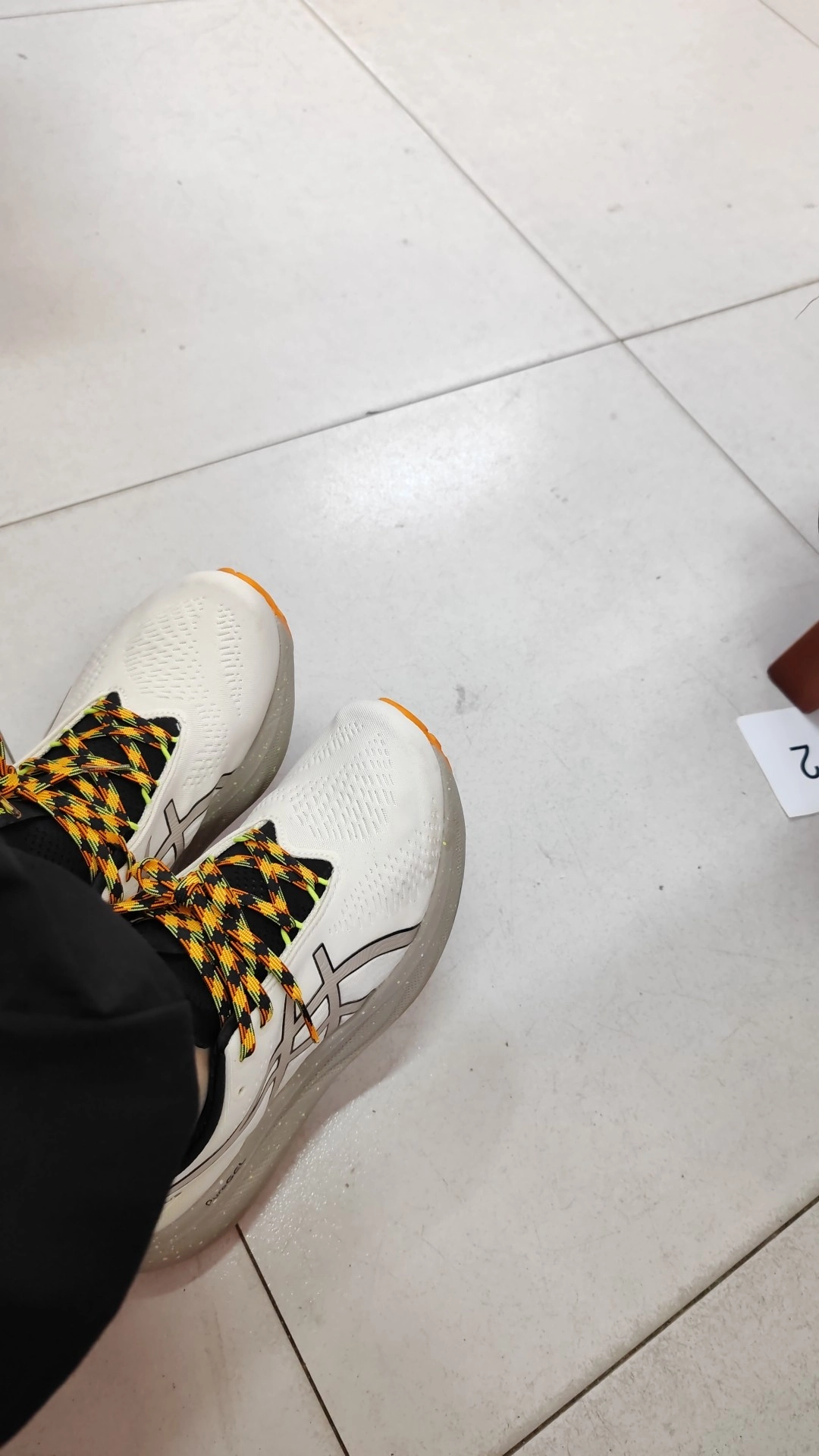 custom review-Asics Gel Nimbus 25 Low Top Мужские Беговые Кроссовки для Марафона Бежевые