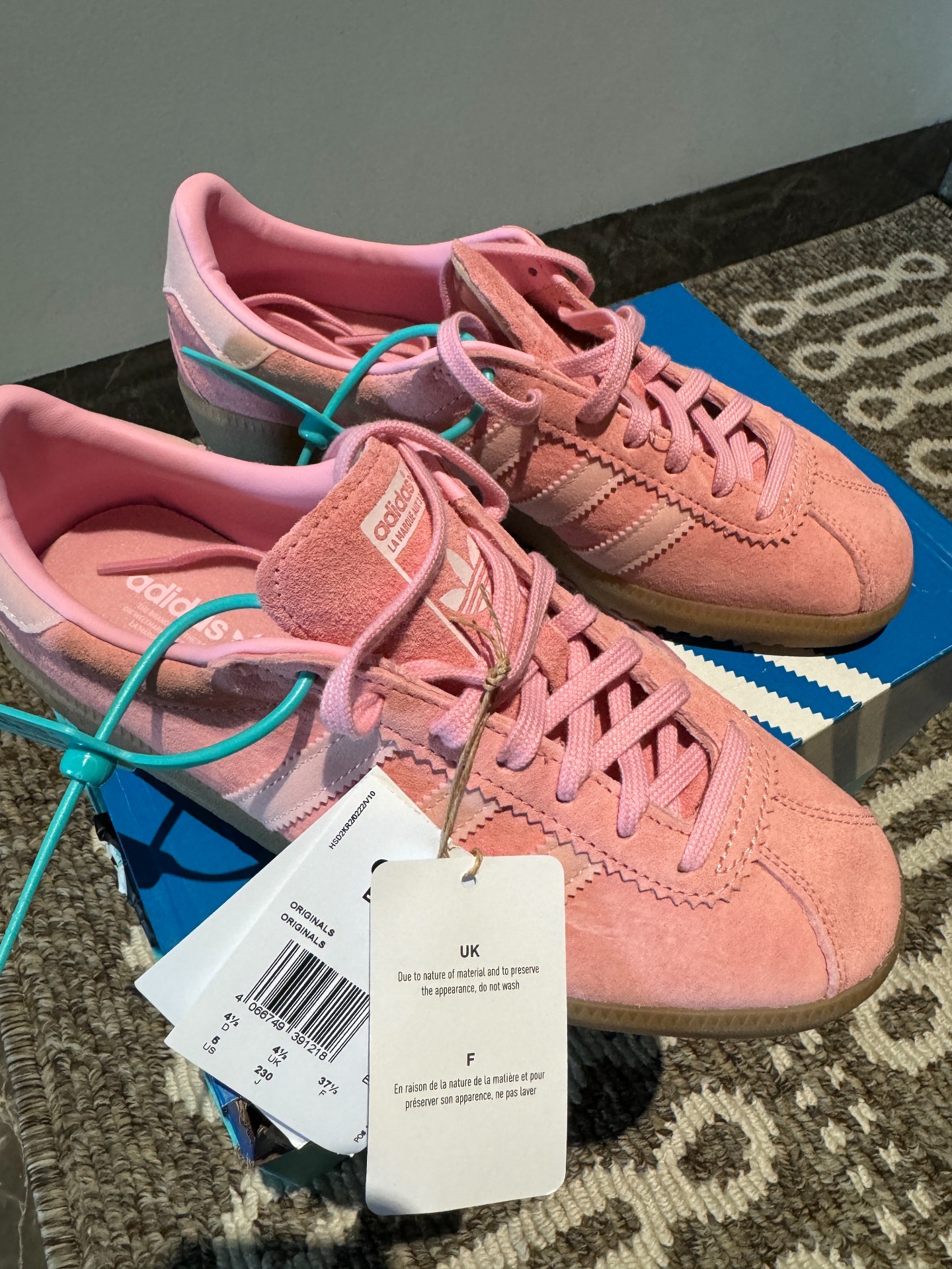 custom review-Adidas Originals Bermuda Устойчивые к истиранию низкие скейтборд-кроссовки унисекс розовые