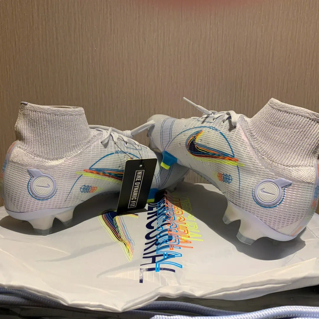 custom review-Nike Phantom Luna 2 Academy Mg Sunset Pulse Black