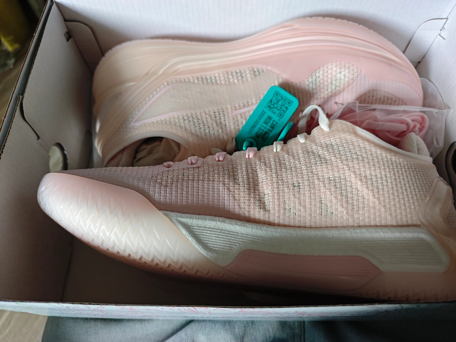 custom review-LiNing Blade 4V2 Cushioning Slip Resistant Support Lightweight Rebound Low top Basketball Shoes Men's Pink