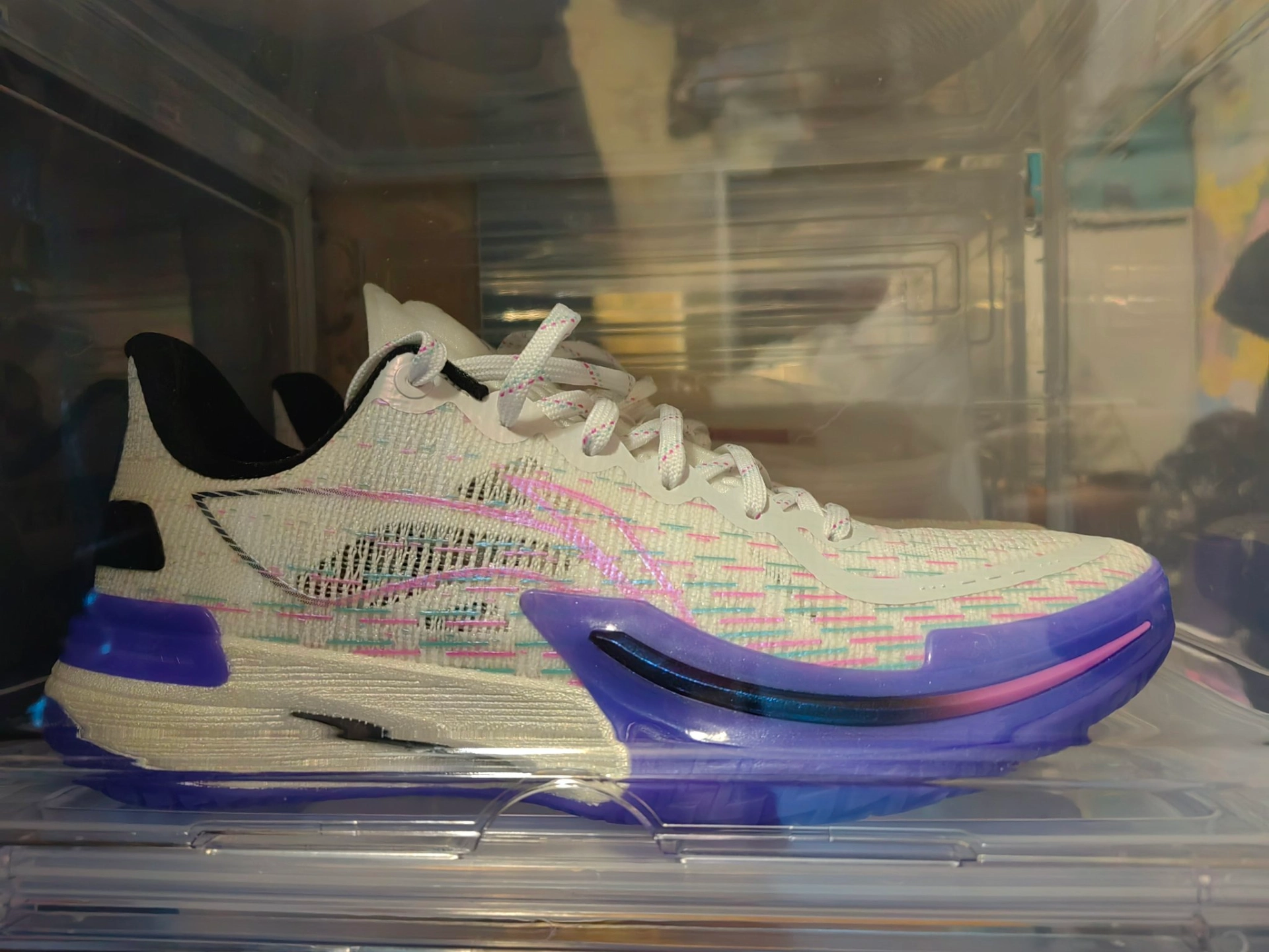 custom review-LiNing Gamma Cushioning Anti Slip And Wear Resistant Support Lightweight Low Top Basketball Shoes Men Purple White