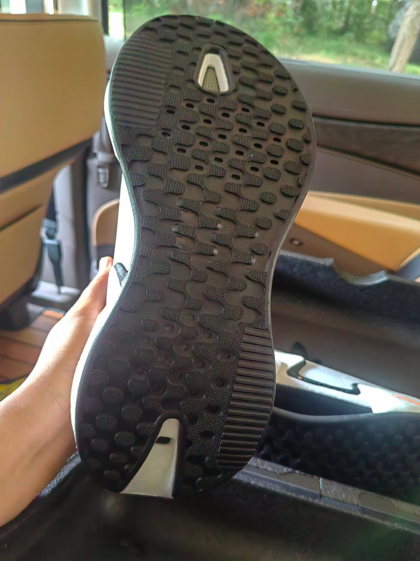 custom review-Лайнер Shadow 3,0 Low Top CloudTec Бег на длинные дистанции Спринт Беговые кроссовки Унисекс Черный Белый