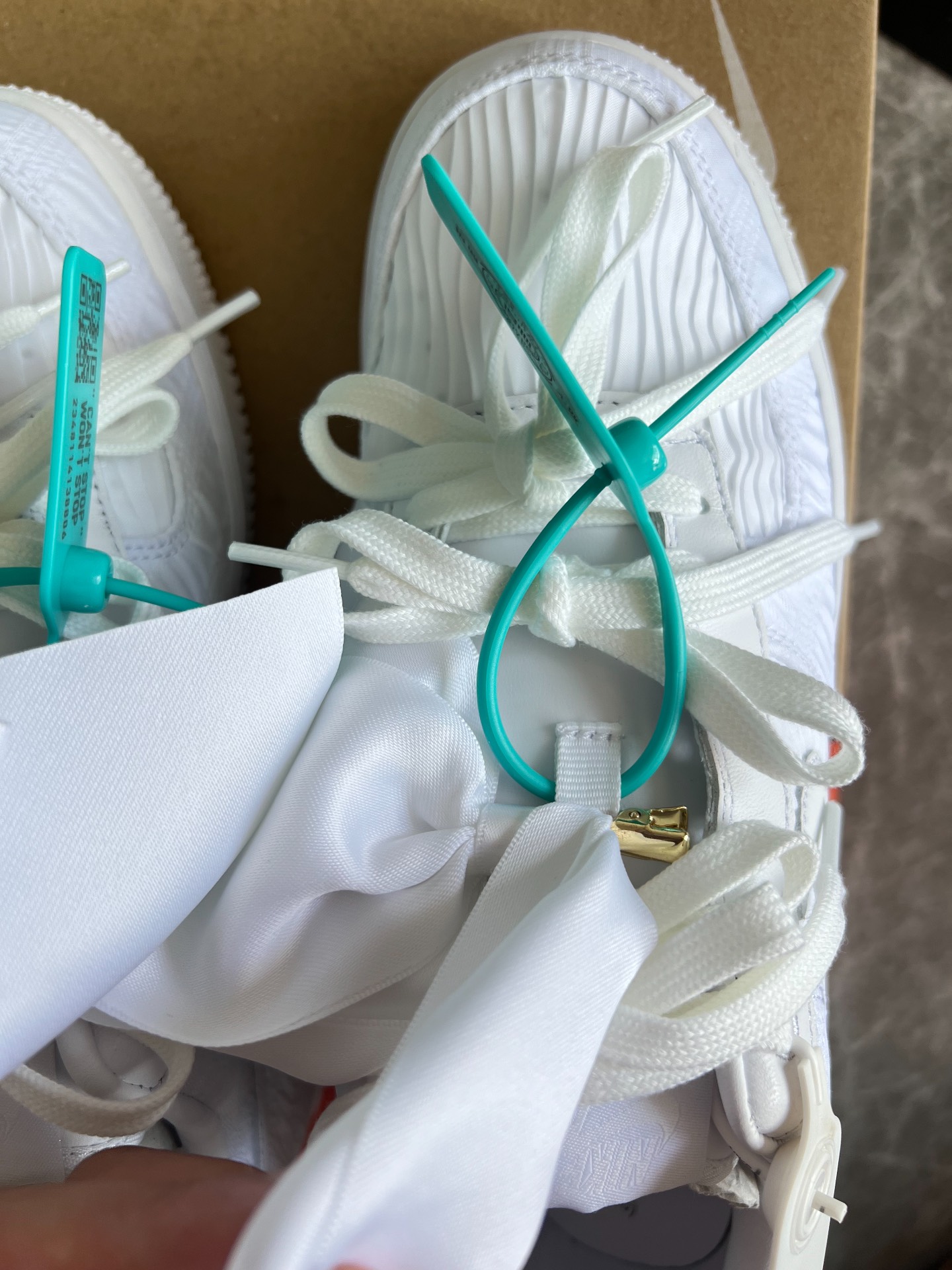 custom review-Nike Air FORCE 1 LX 'Triple White' Низкие Кроссовки для скейтбординга Женские Белые