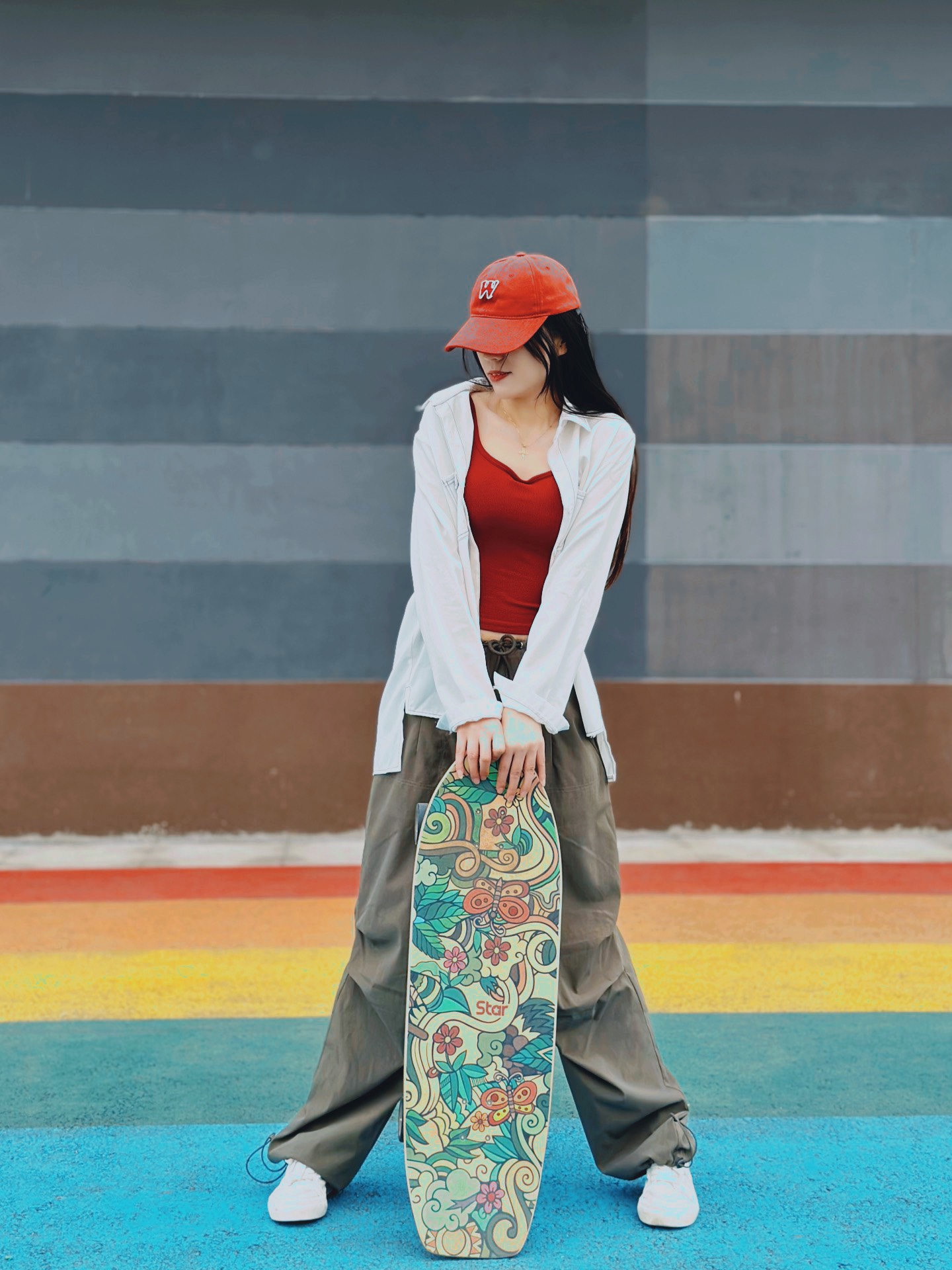 陆冲女孩穿搭#滑板女孩穿搭 #美式褶皱工装裤 #美式复古嘻哈工装裤