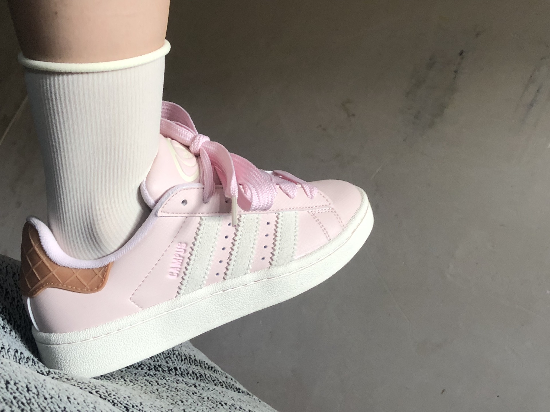 custom review-adidas originals Campus 00s 'Pink White' Women's