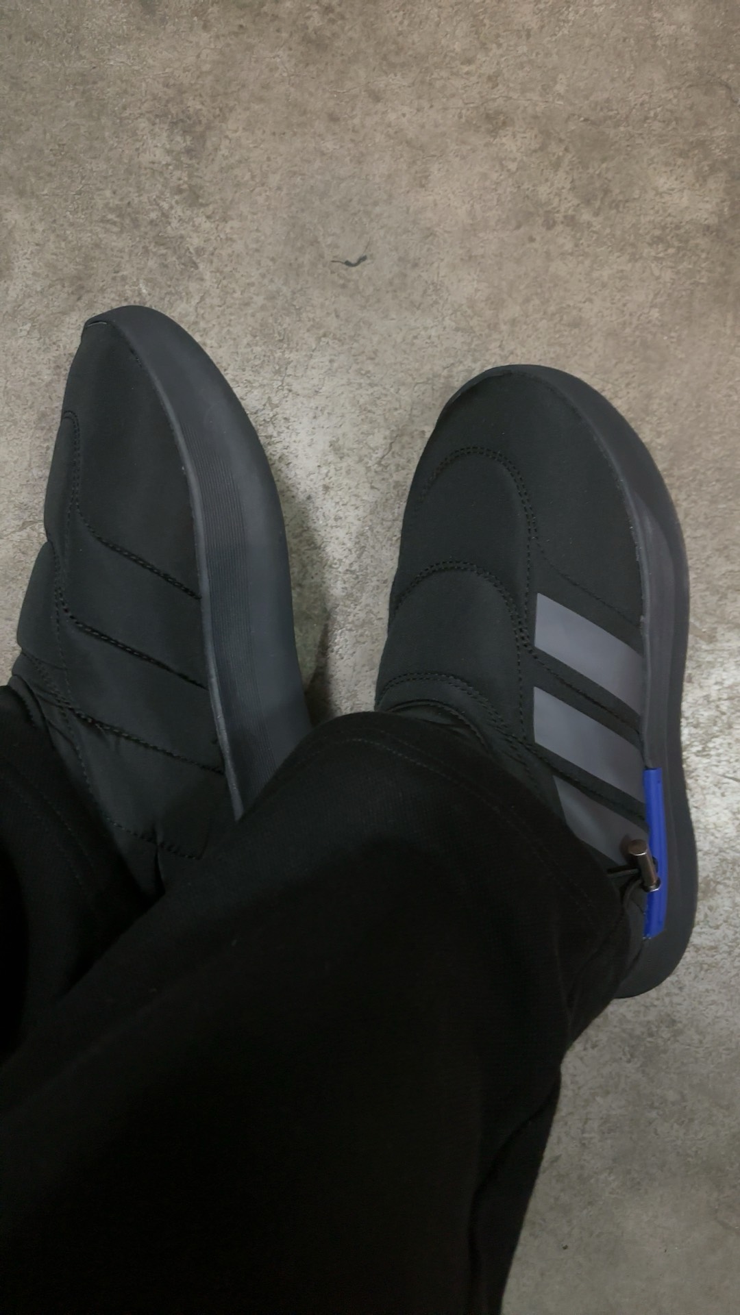 custom review-Adidas Adipuff Термостойкий Устойчивый к истиранию Против скольжения Короткие Снежные ботинки Унисекс Черный
