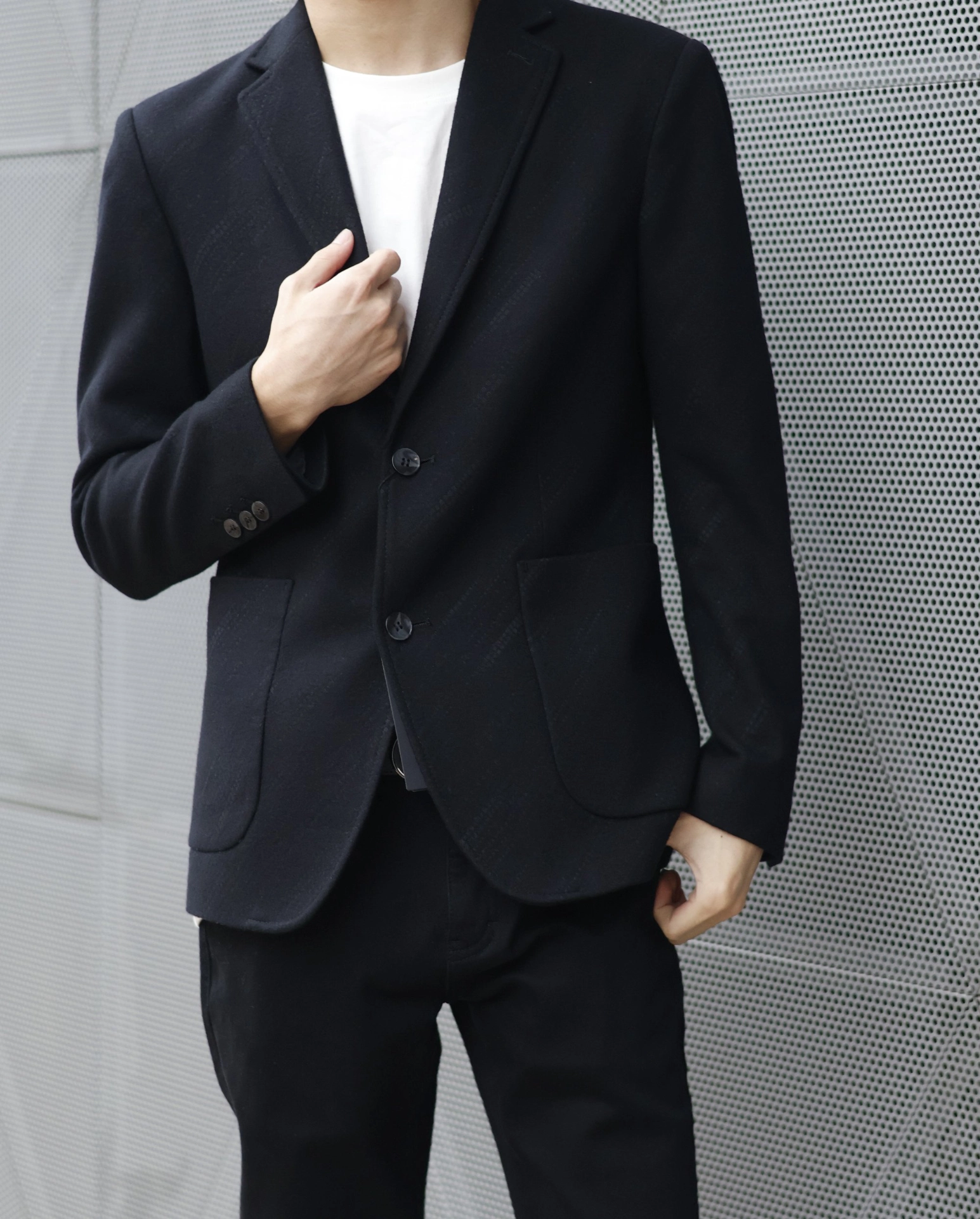 谁能没有一件正装小西服