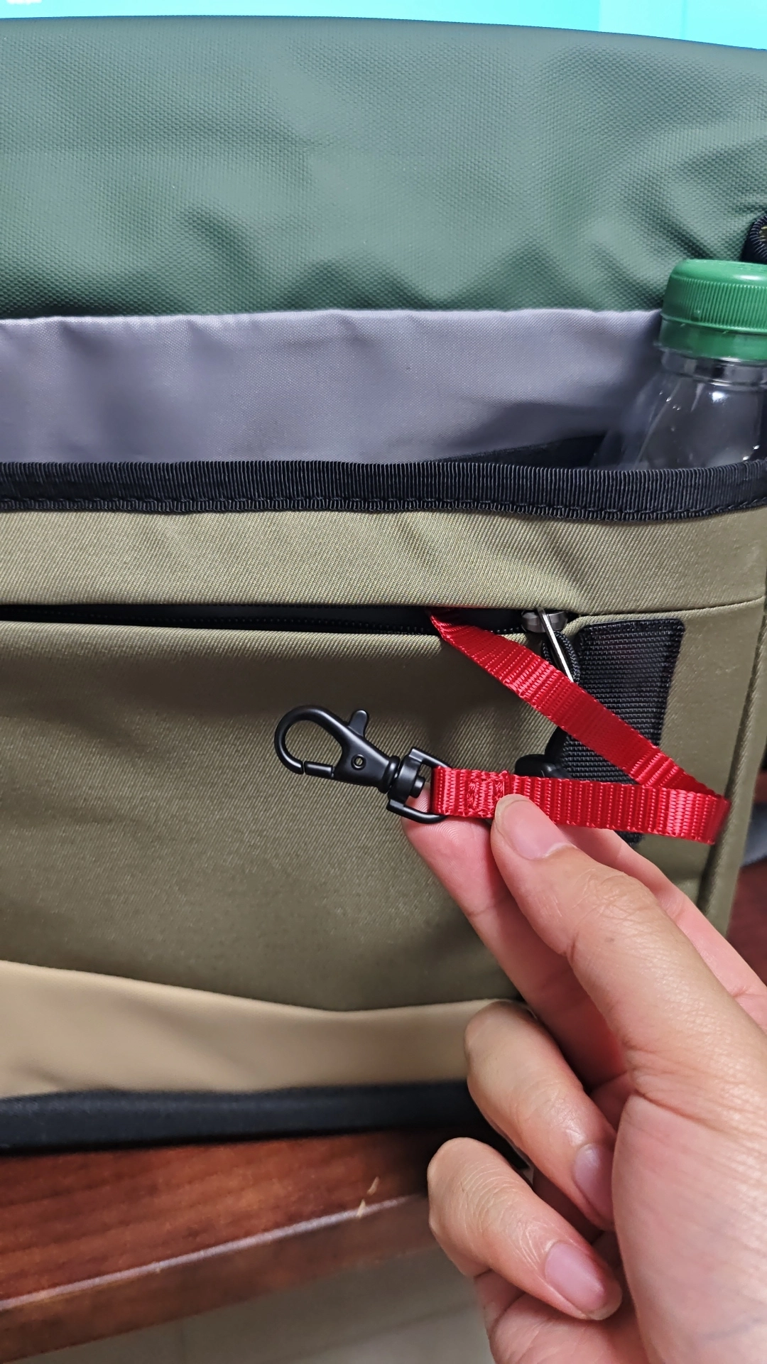 custom review-Tomtoc Сумка через плечо для курьера из полиэстера средняя унисекс цвет обсидиановый черный