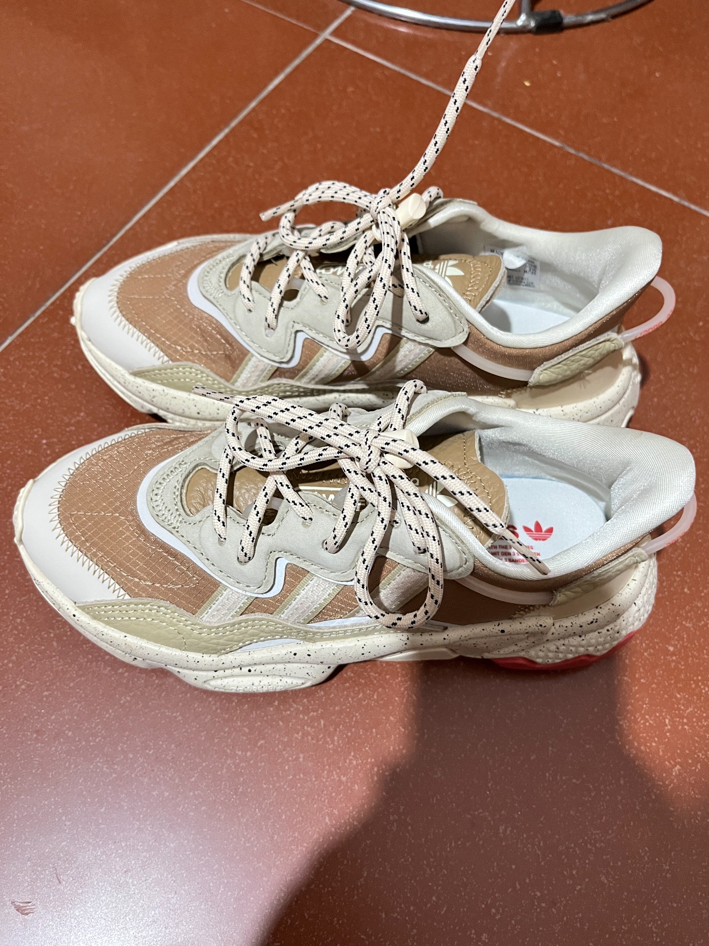 custom review-Adidas Originals Ozweego Низ Прочный Устойчивый к истиранию Низкий Топ Повседневный Унисекс Коричневый