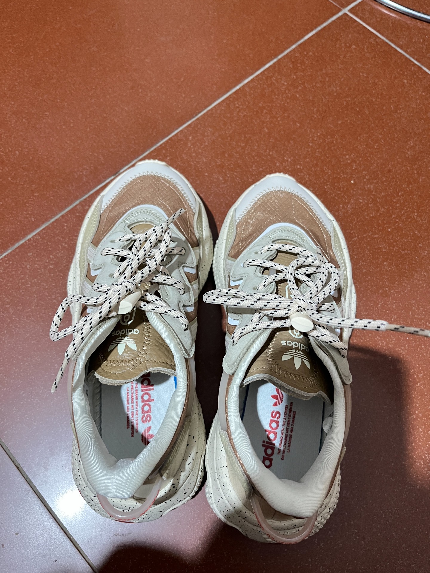 custom review-Adidas Originals Ozweego Низ Прочный Устойчивый к истиранию Низкий Топ Повседневный Унисекс Коричневый