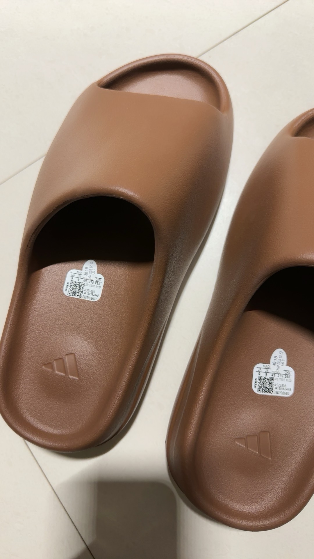 custom review-Adidas Originals Yeezy Slide EVA Низкий Слип Устойчивый к истиранию Унисекс Слип Лен Коричневый