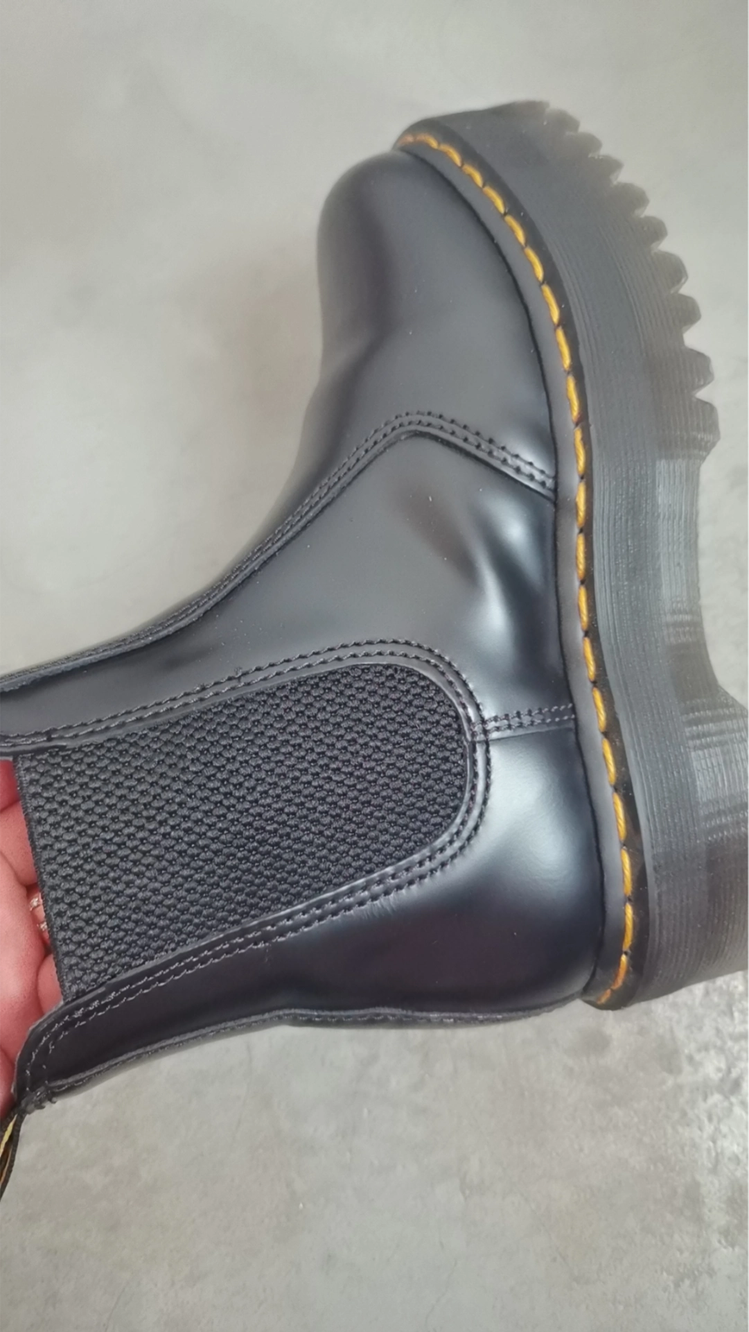 custom review-Dr.Martens Quad Кожа Платформа Челси Кожа Короткий Мартин Ботинок Унисекс Черный