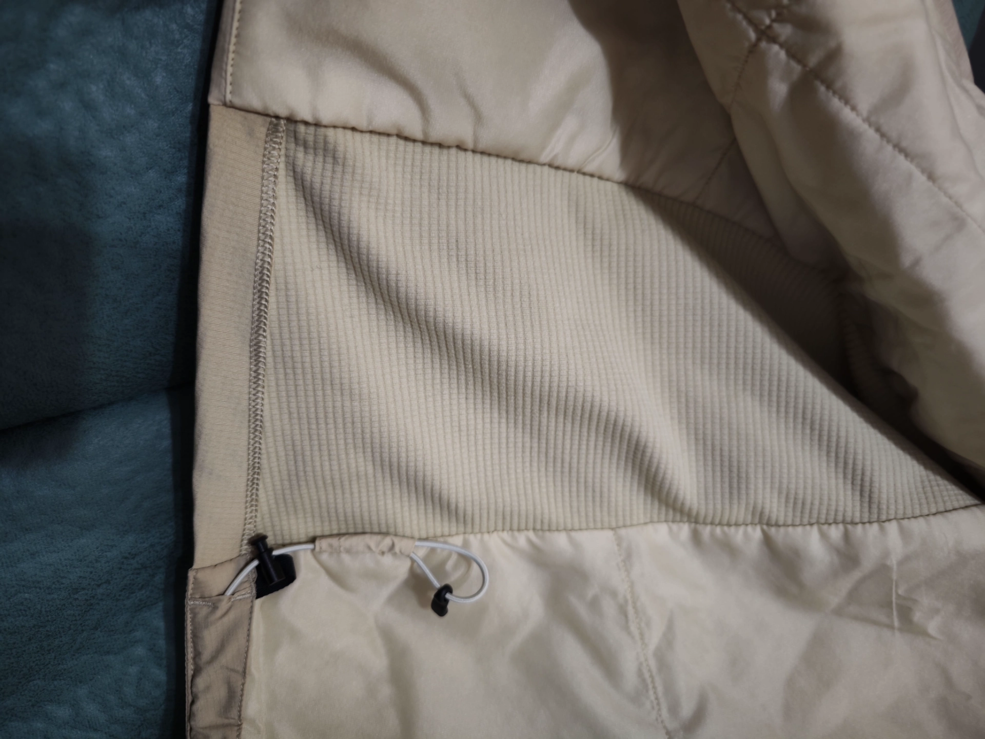 custom review-Arcteryx ATOM LIGHTWEIGHT Пуховая куртка Женская