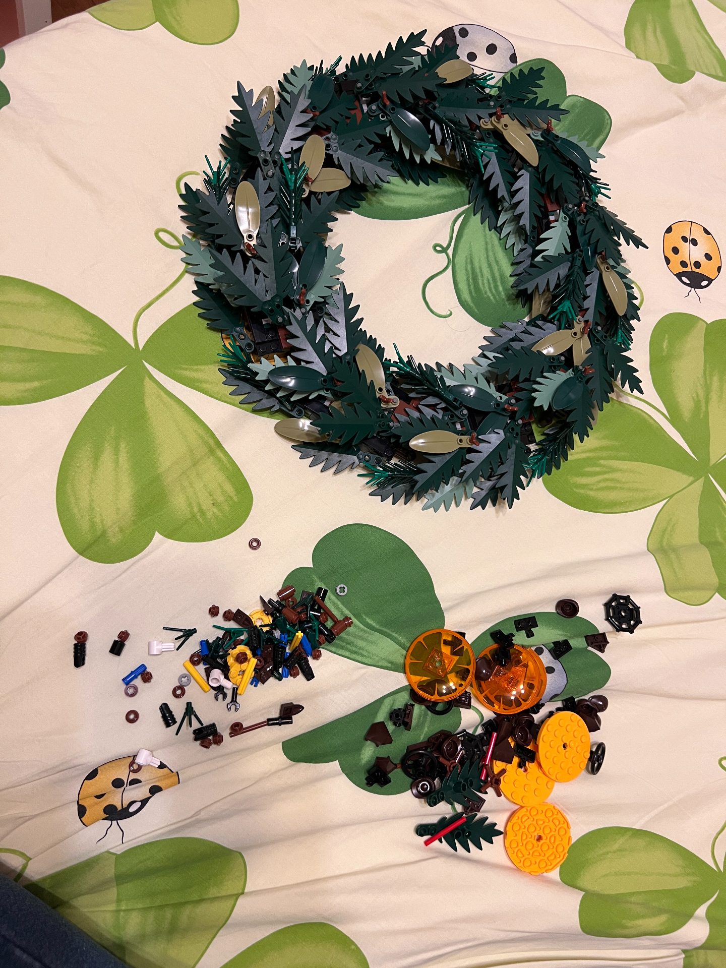 custom review-Лего Рождество Венок Конструкторы 1194 шт. 10340