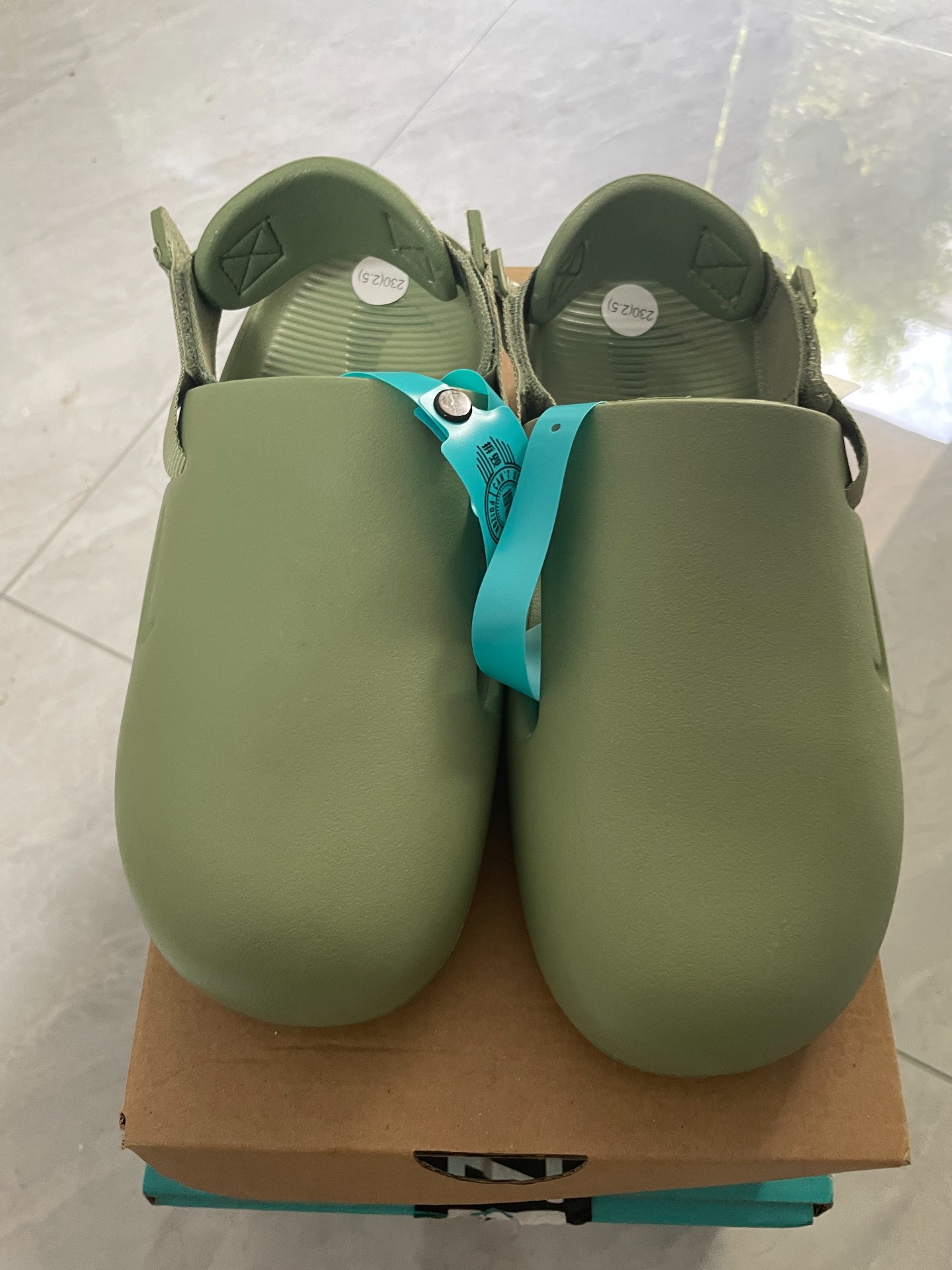 custom review-Nike Calm Mule Резиновая подошва Противоскользящие домашние тапочки Женские Масляно-зеленый