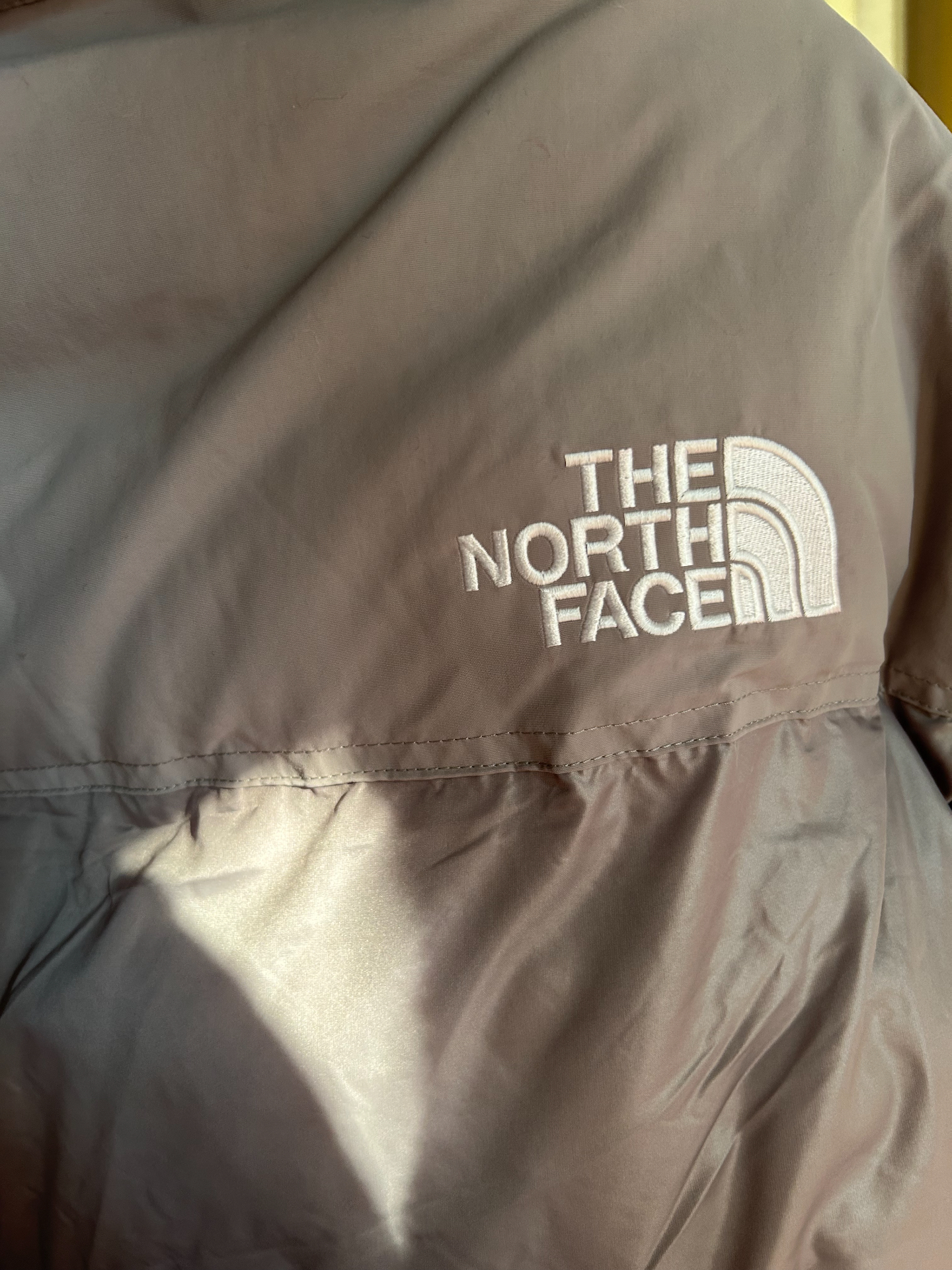 custom review-THE NORTH FACE Nuptse FW24 Куртки и Пальто Унисекс Серебристо-Серый