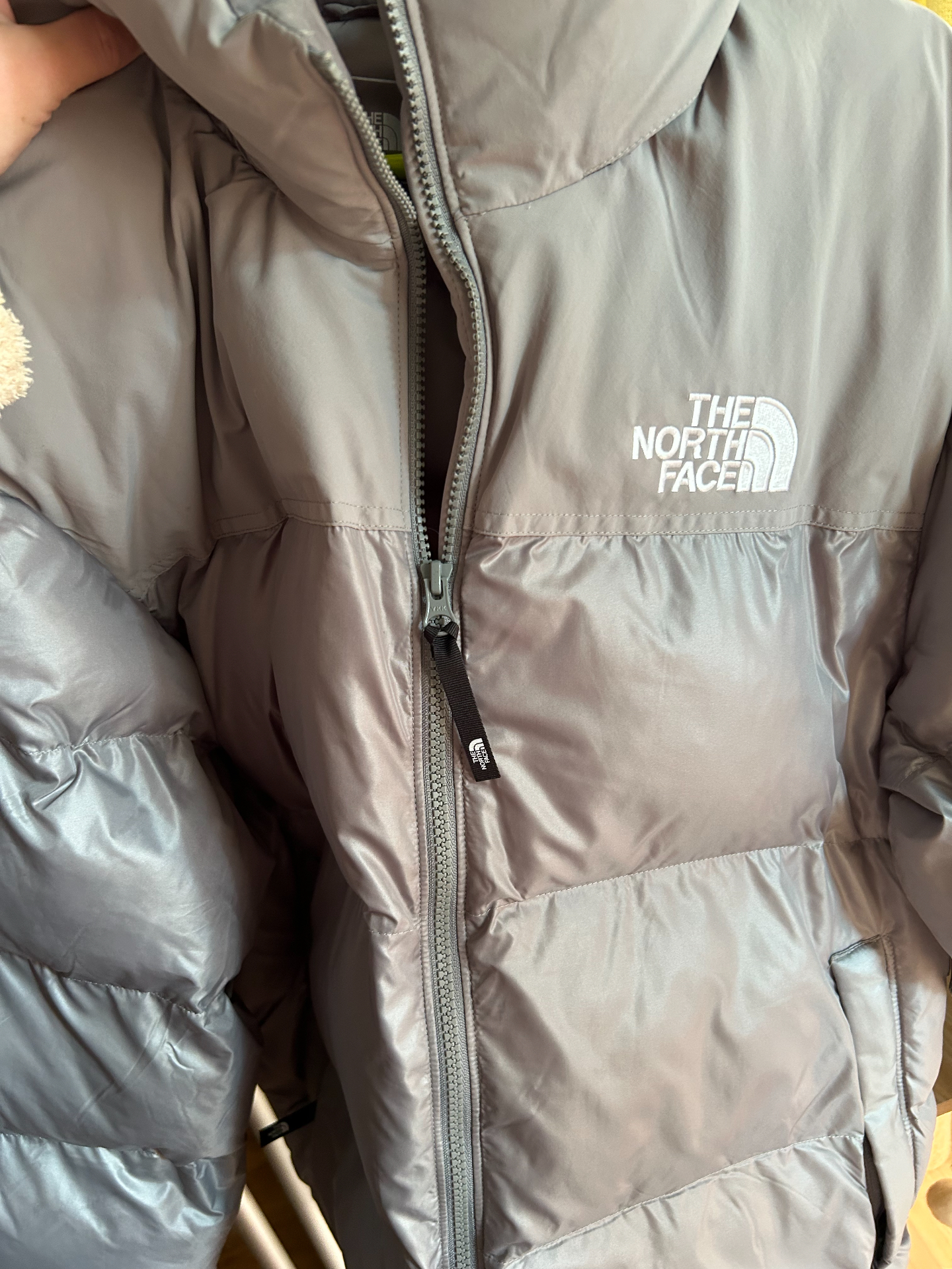 custom review-THE NORTH FACE Nuptse FW24 Куртки и Пальто Унисекс Серебристо-Серый