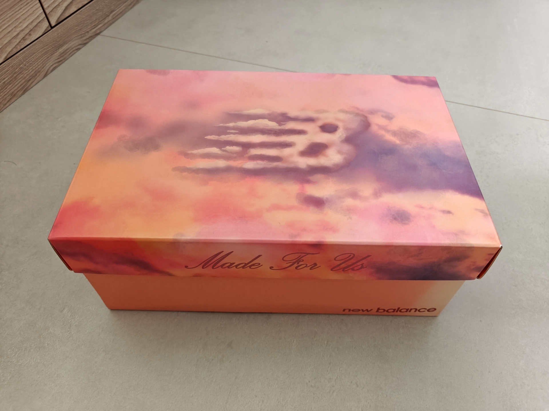 custom review-JOE FRESHGOODS x New Balance NB 9060 Устойчивый к истиранию Дышащий Легкий Низкий Топ Повседневная Обувь Унисекс Бежевый Розовый