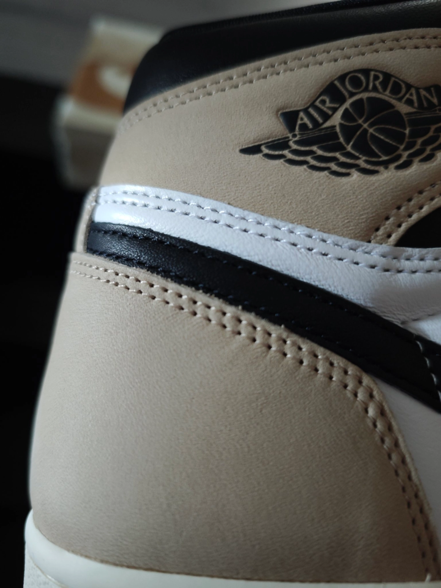 custom review-Air Jordan 1 High OG WMNS "Latte"