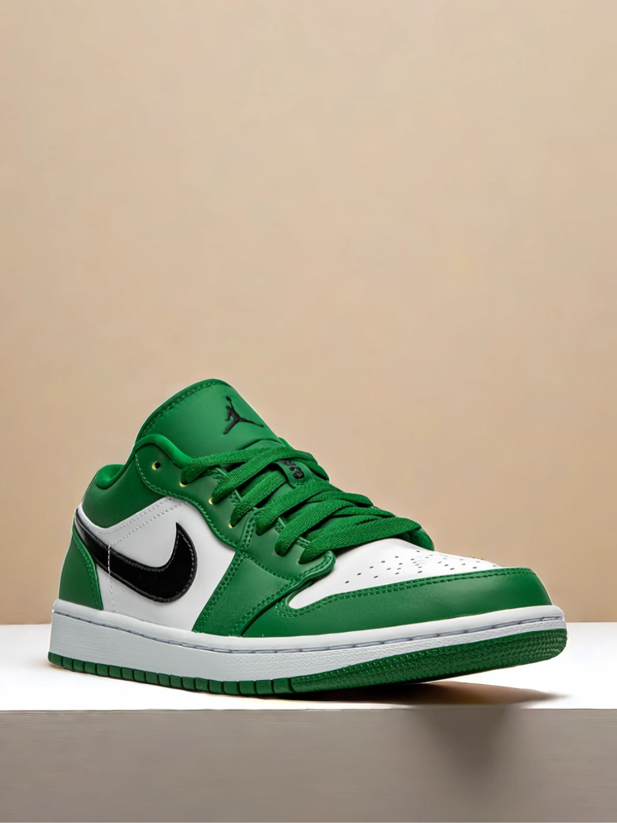 aj1 low 小凯尔特人绿白