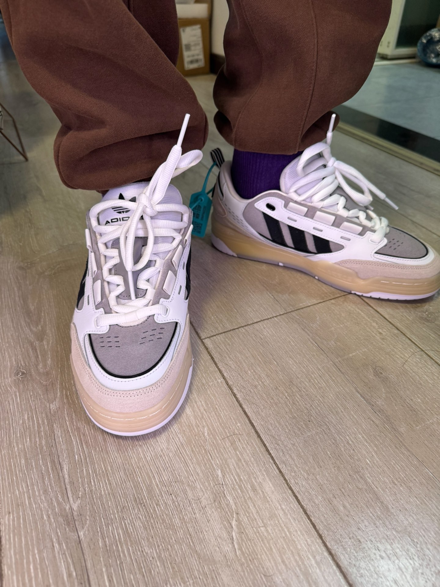 custom review-Adidas Originals Adi2000 Slip-resistant Abrasion-resistant Low Top Skateboard Shoes Unisex White Black Gray Adidas Originals Adi2000 Противоскользящие Устойчивые к истиранию Низкие Кеды Скейтборд Унисекс Белый Черный Серый