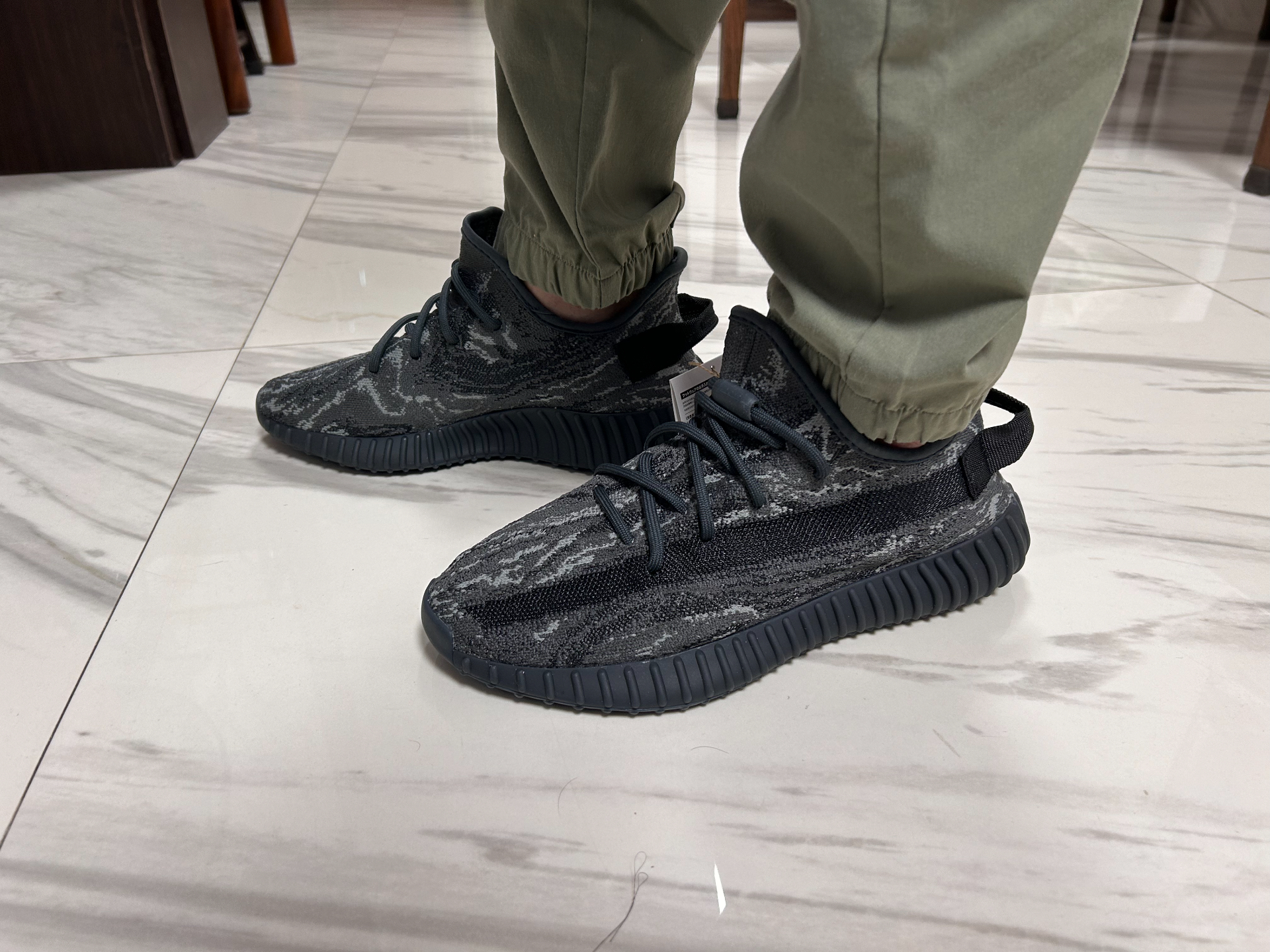 custom review-Adidas Yeezy Boost 350 V2 'MX Dark Salt'