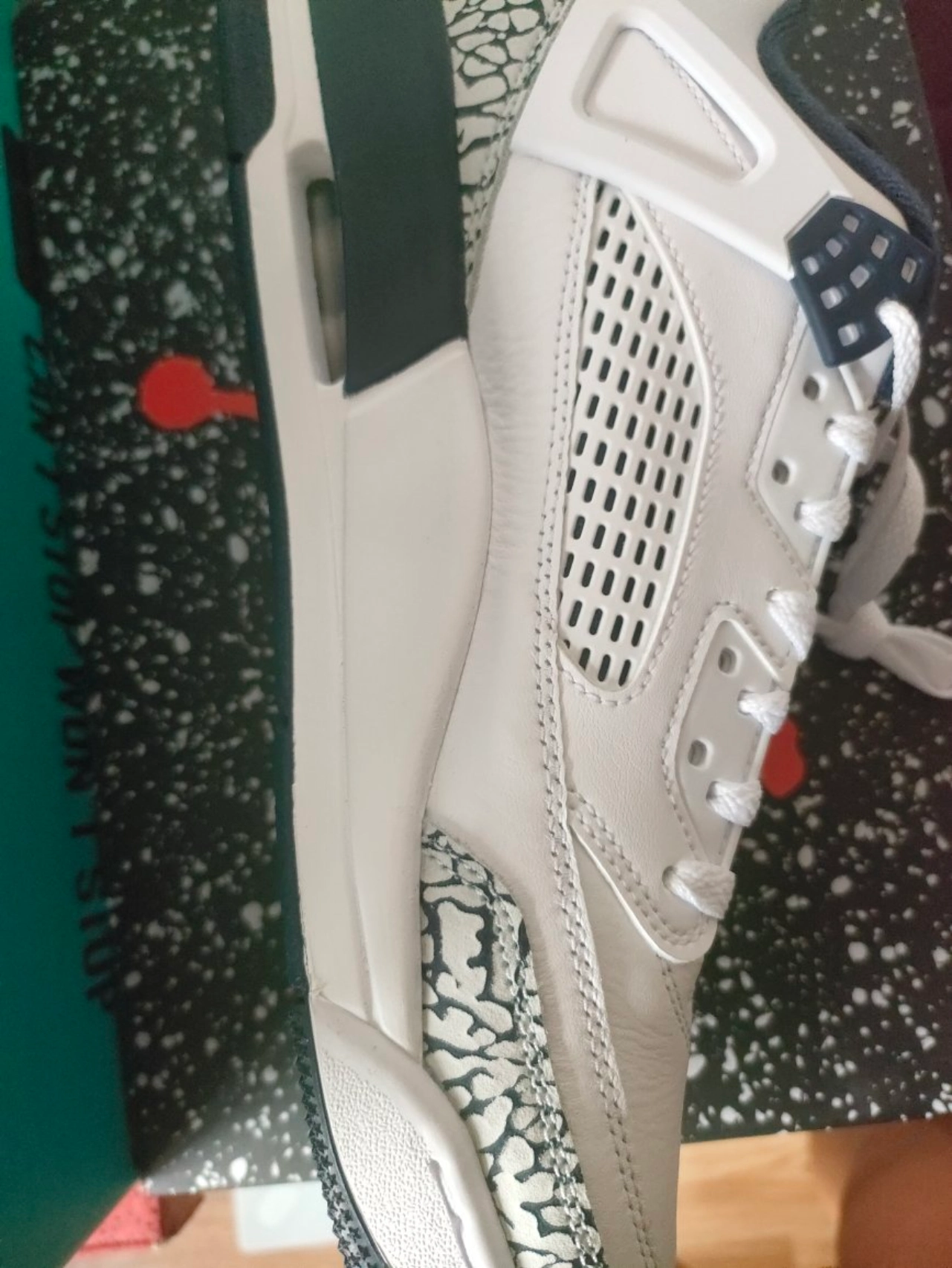 custom review-Jordan Spizike Low Obsidian
