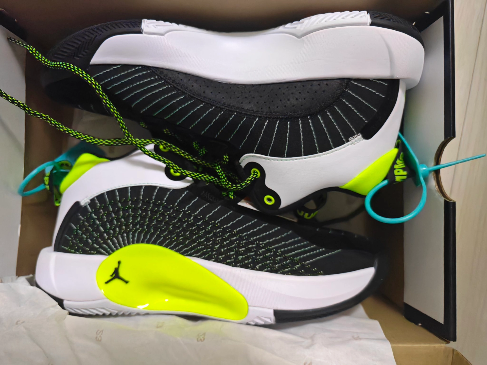 custom review-Jordan Jumpman 2021 Баскетбольные кроссовки MID Топ Мужской