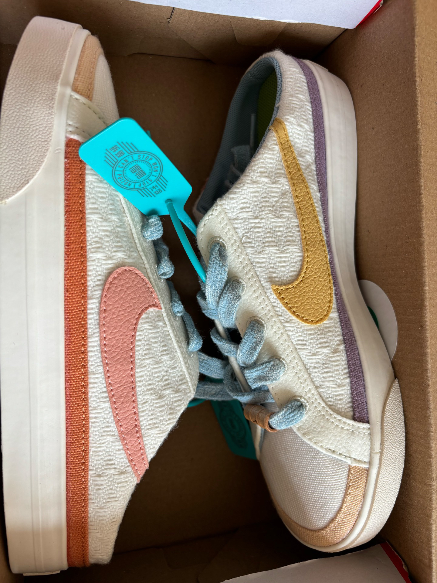 legacy mule 帆布鞋 一脚蹬 适合夏天
建议拍大一号更舒服
#耐克nike