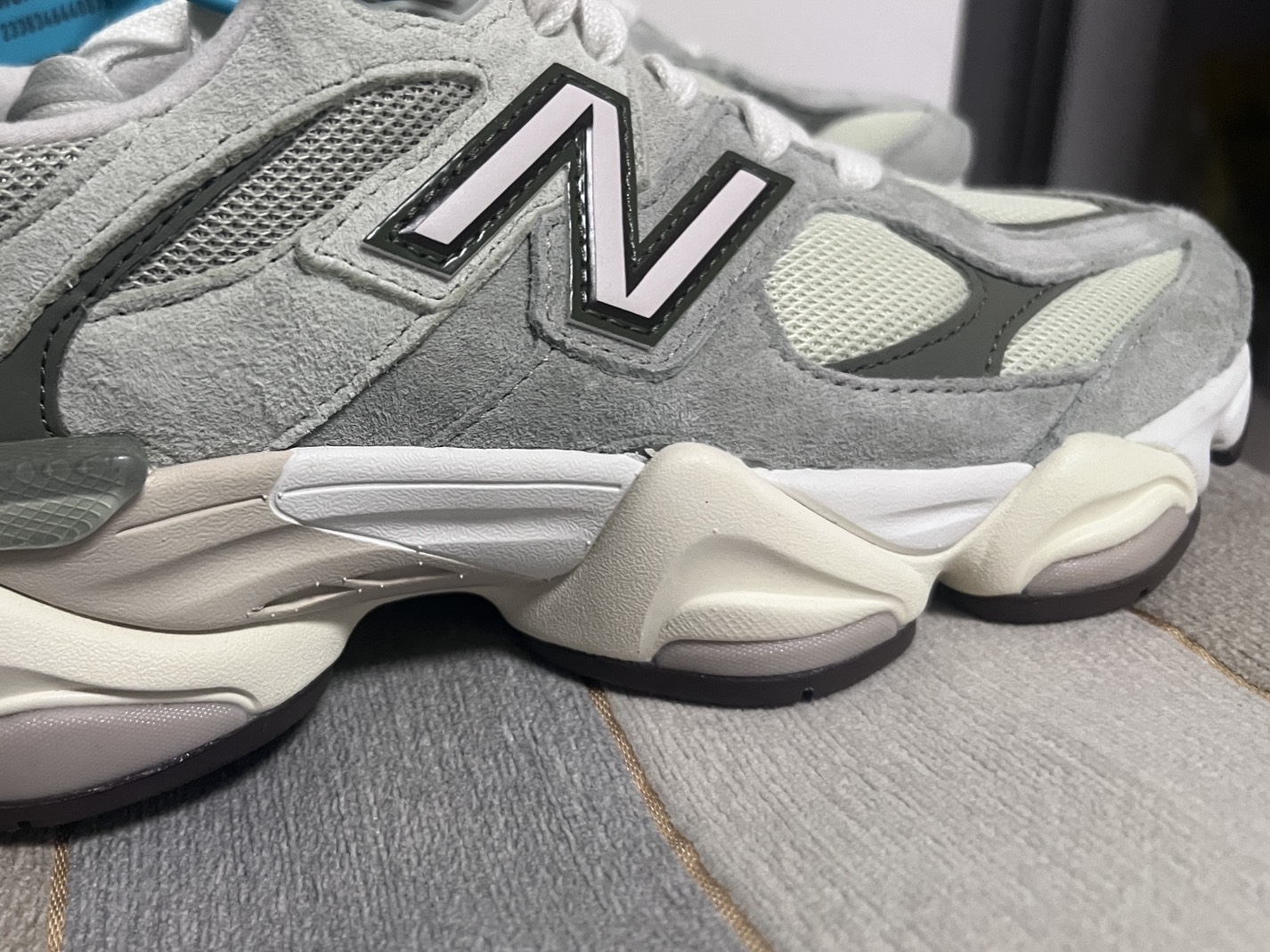 custom review-New Balance 9060 Olivine