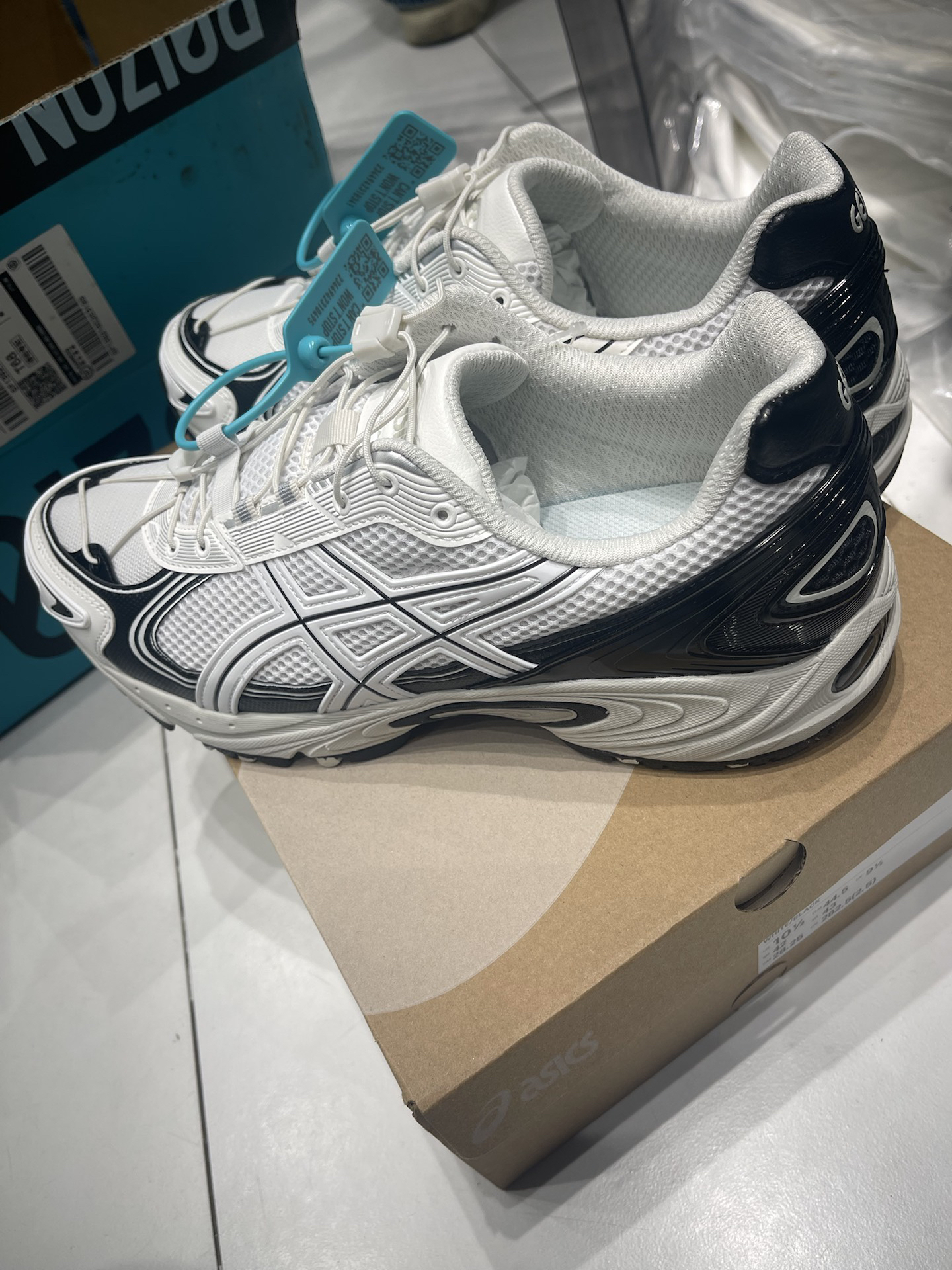 custom review-ASICS Gel Kahana TR V4 Low Топ Повседневная обувь Мужская Черный Белый