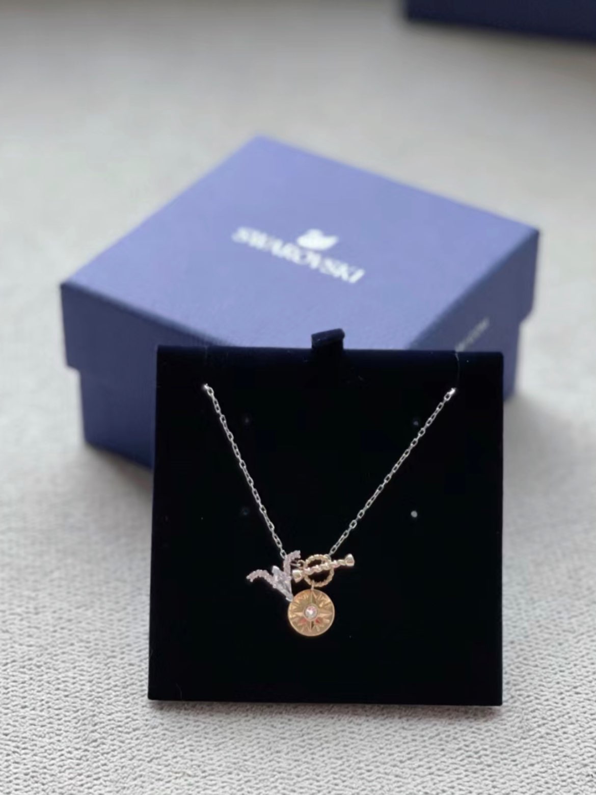 custom review-Swarovski Zodiac II Сплав Имитация Кристалл Ожерелья Женские Серебряные