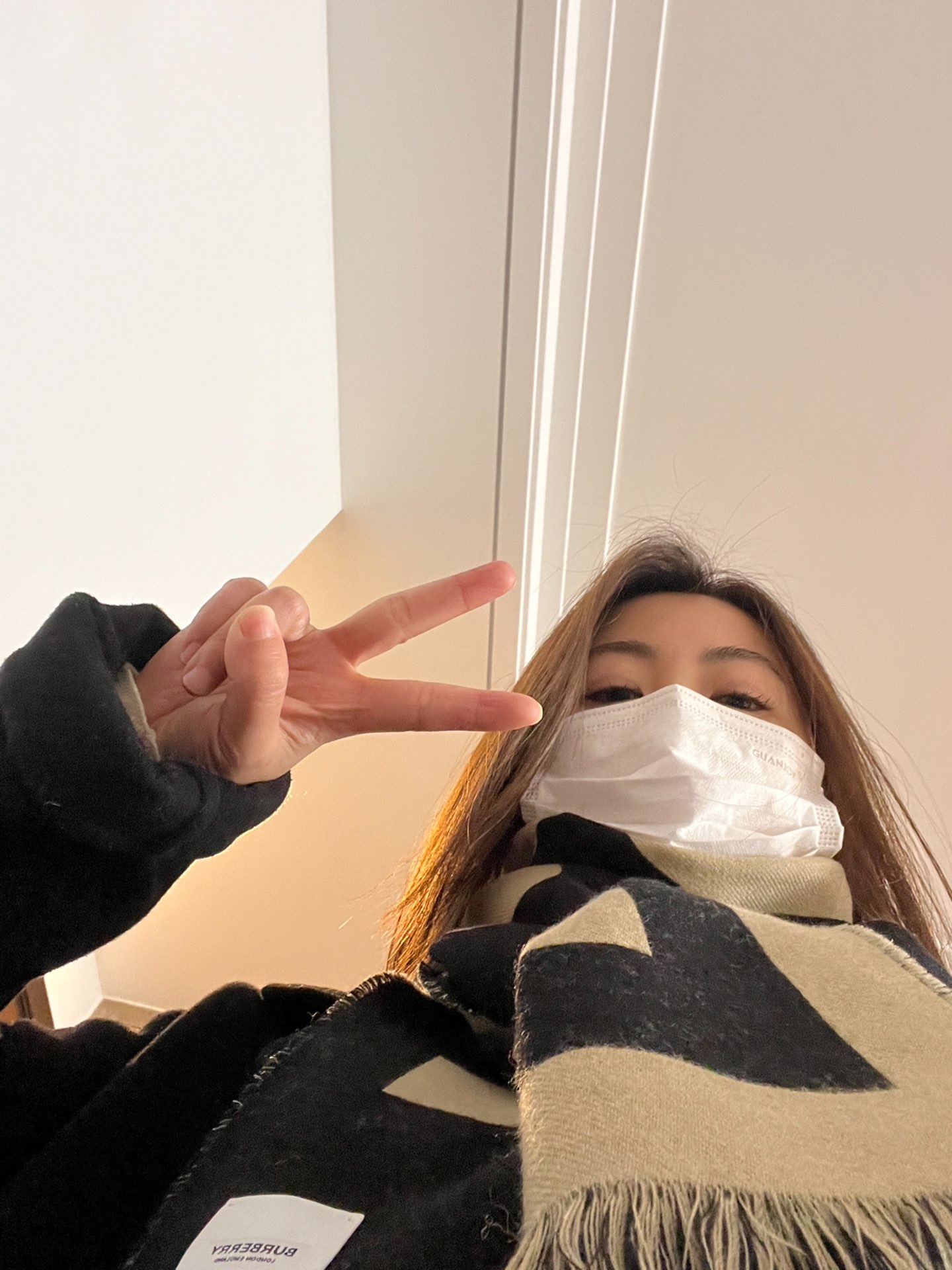 custom review-Burberry Вязаные шарфы Женские Хаки Черный