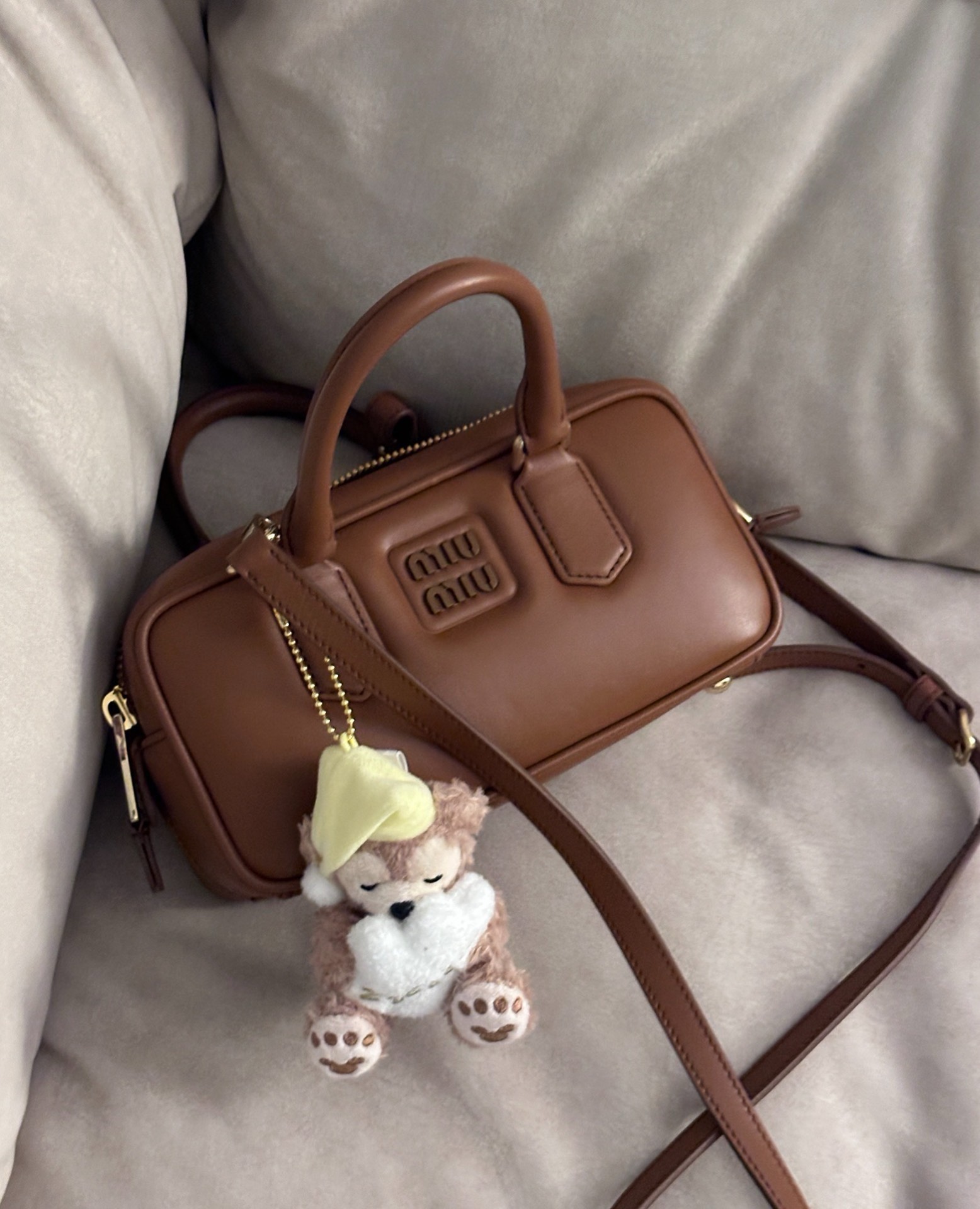miumiu官网(miumiu official)
