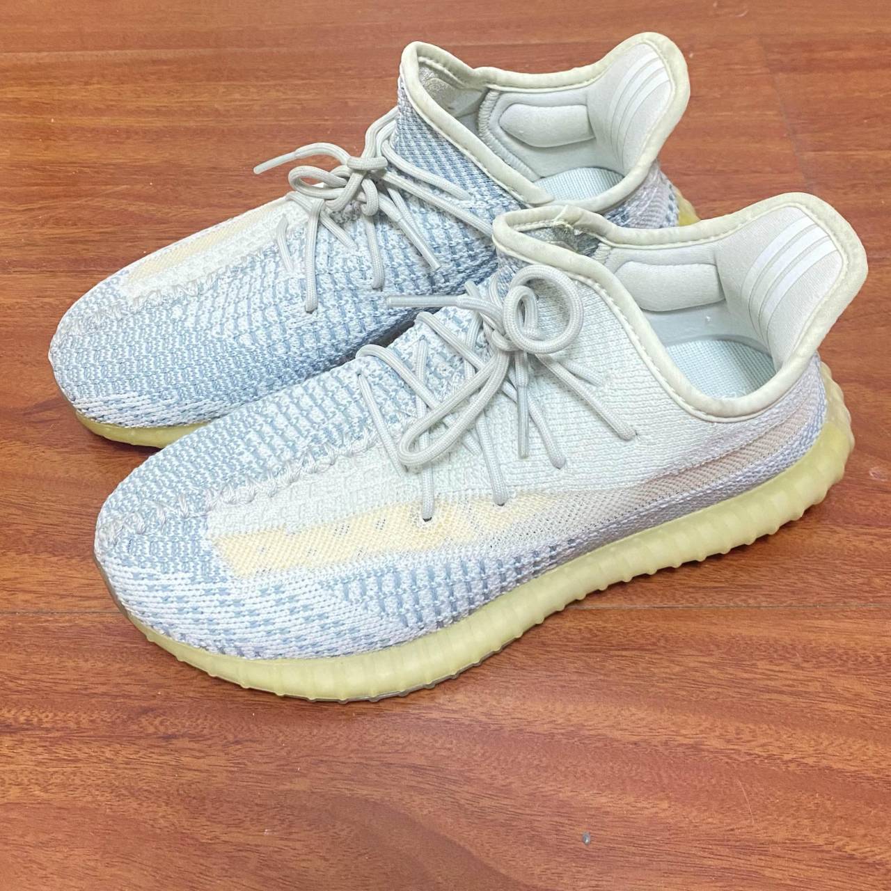 出35码,adidas椰子350冰蓝