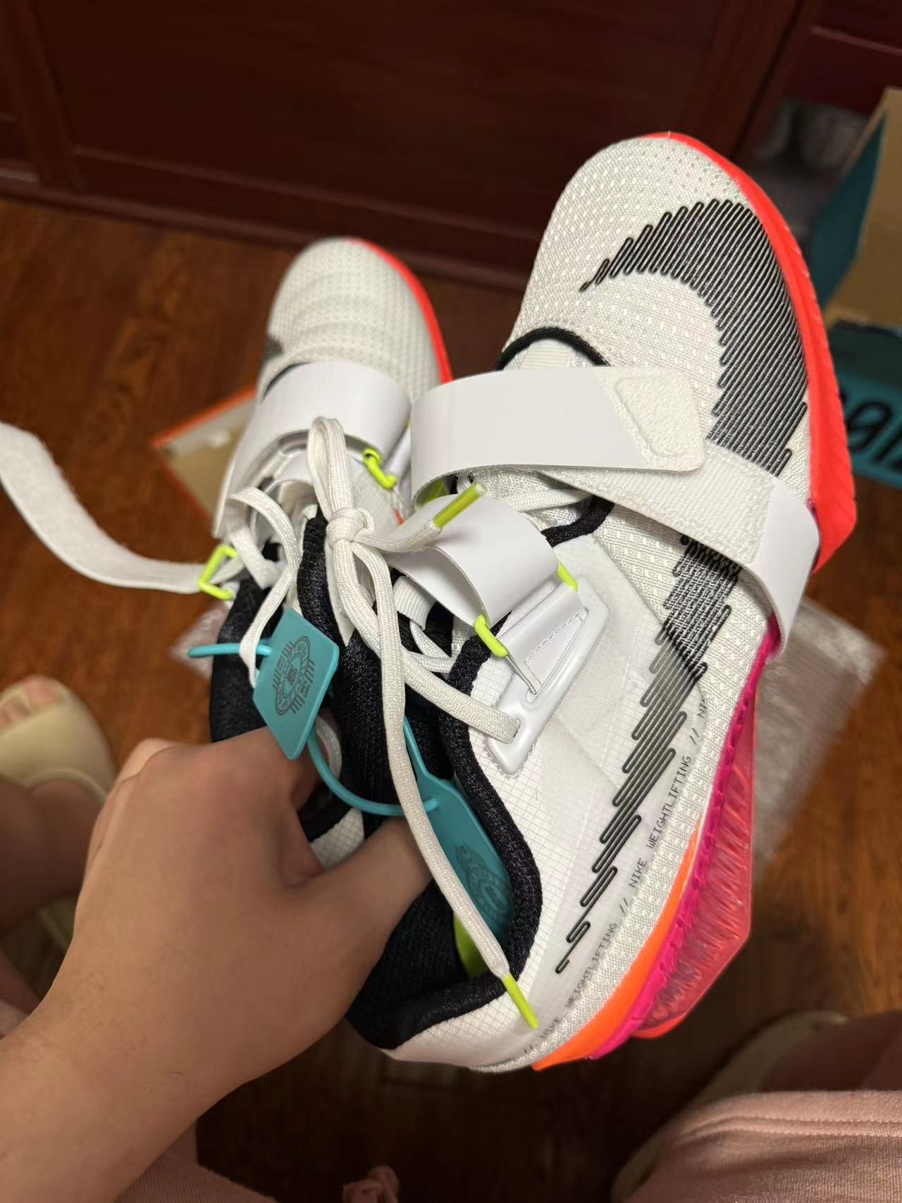 custom review-Nike Romaleos 4 SE Low Топ Кроссовки для тренировок Унисекс Белый Черный Красный