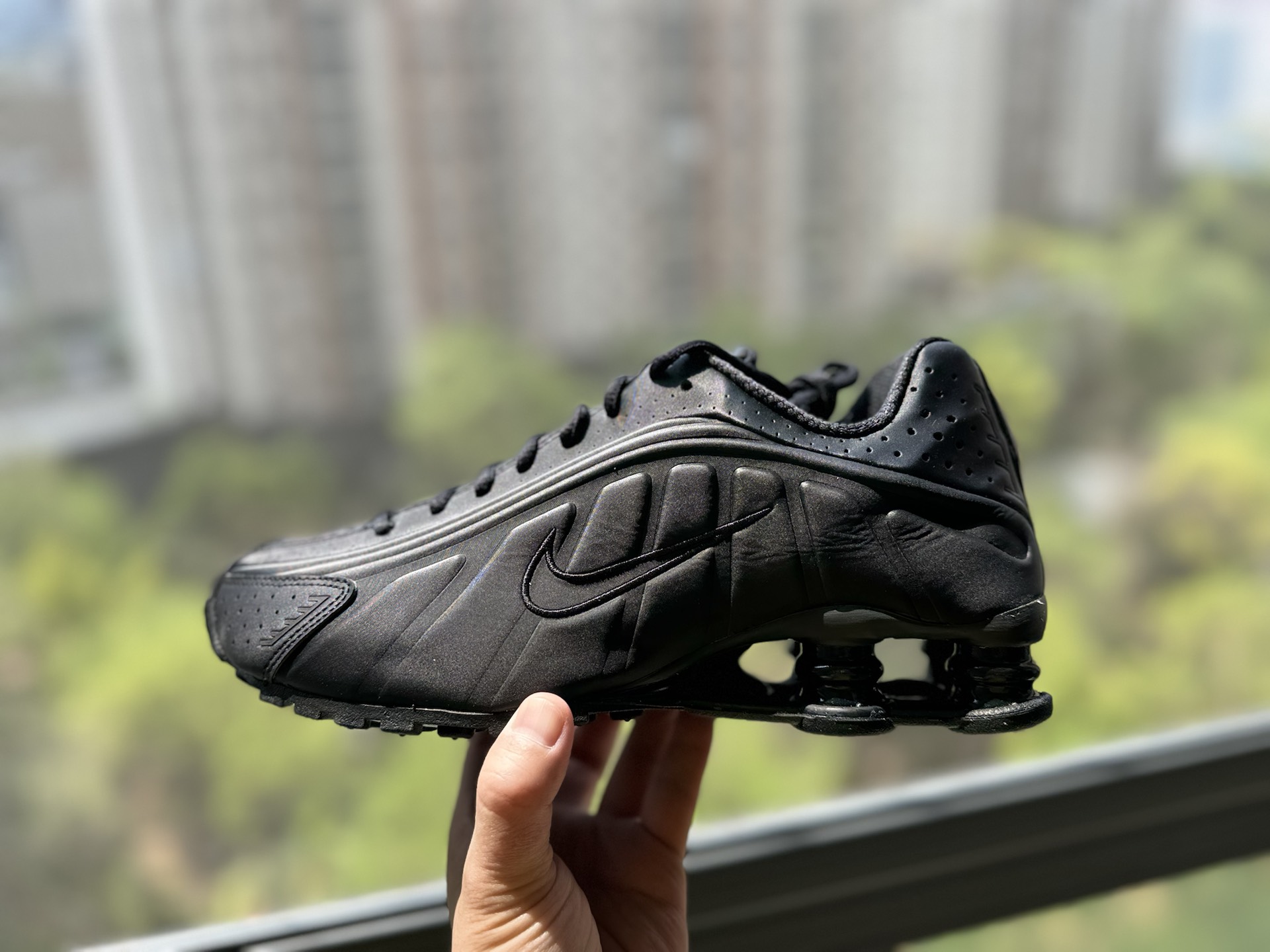 Nike Shox R4 Black 2019/2024 Women's US M 7