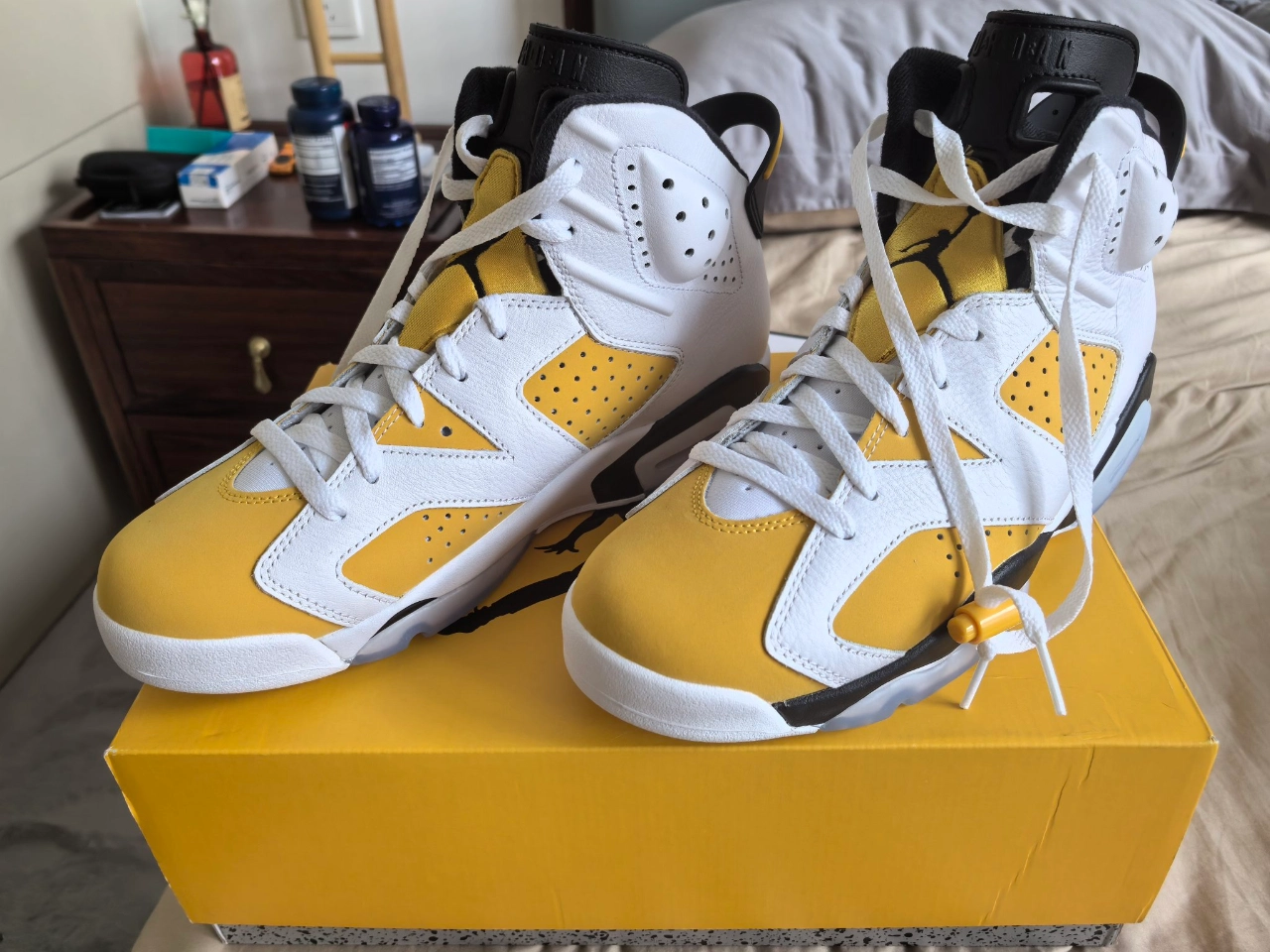 custom review-Jordan Air Jordan 6 'Желтый охристый' MID Топ Винтажные баскетбольные кроссовки Мужской Белый желтый