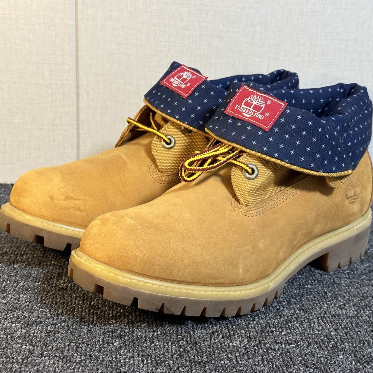 添柏岚翻靴,42码