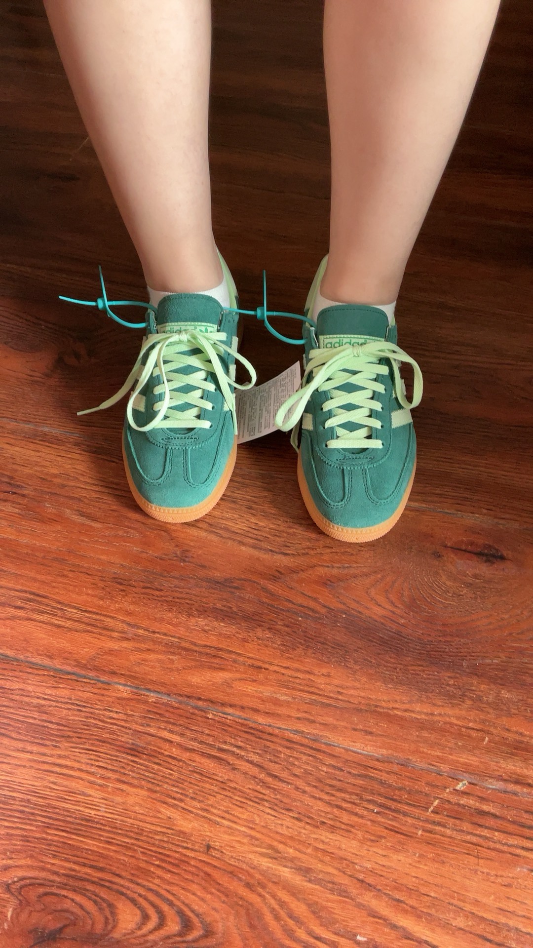 custom review-Adidas Originals HANDBALL SPEZIAL Устойчивые к истиранию Низкие Кроссовки для скейтбординга Женские Зеленые