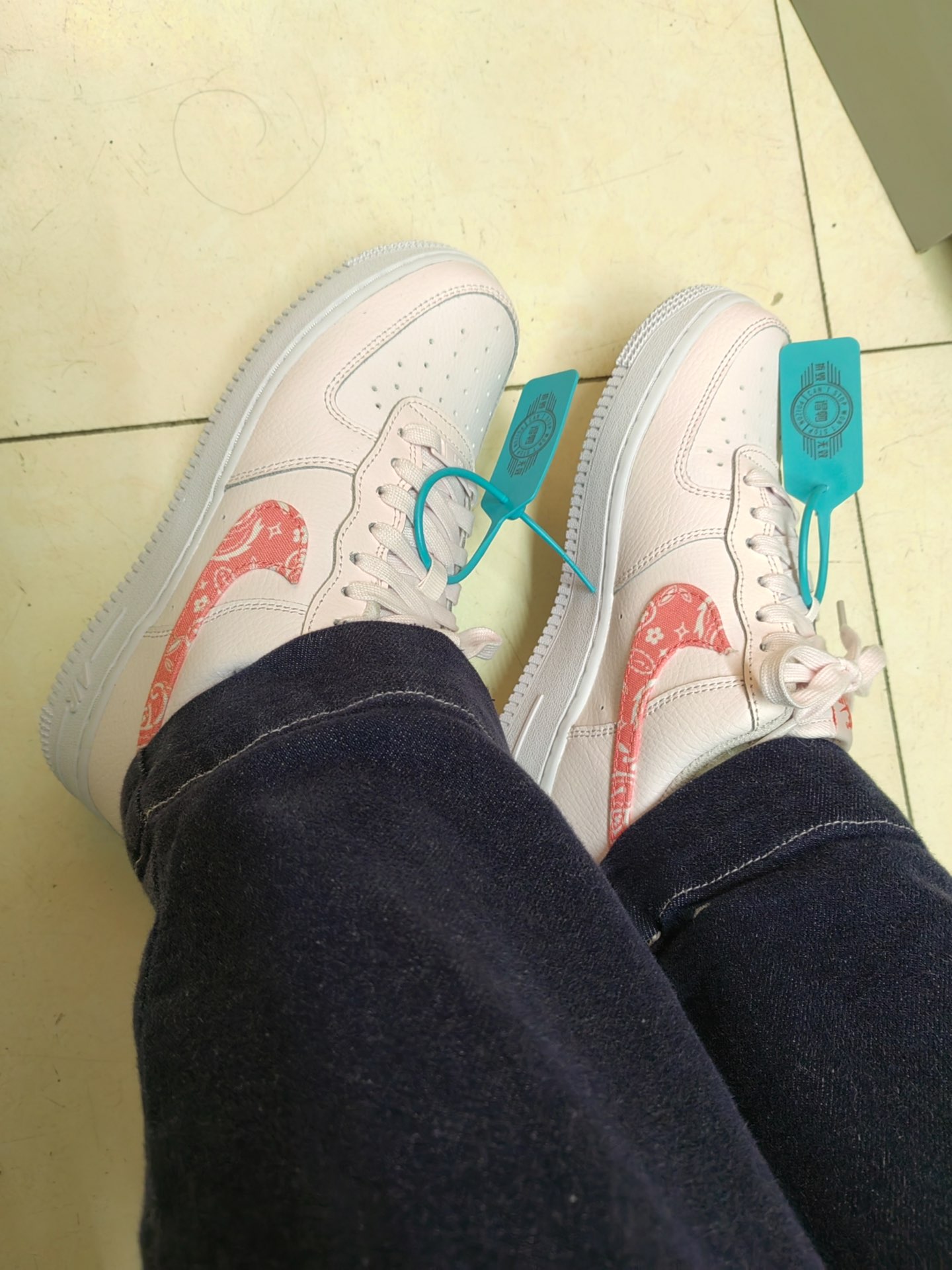 custom review-Nike Air Force 1 'Розовый Пейсли' Низкие Кроссовки для скейтбординга Женские Белые Розовые