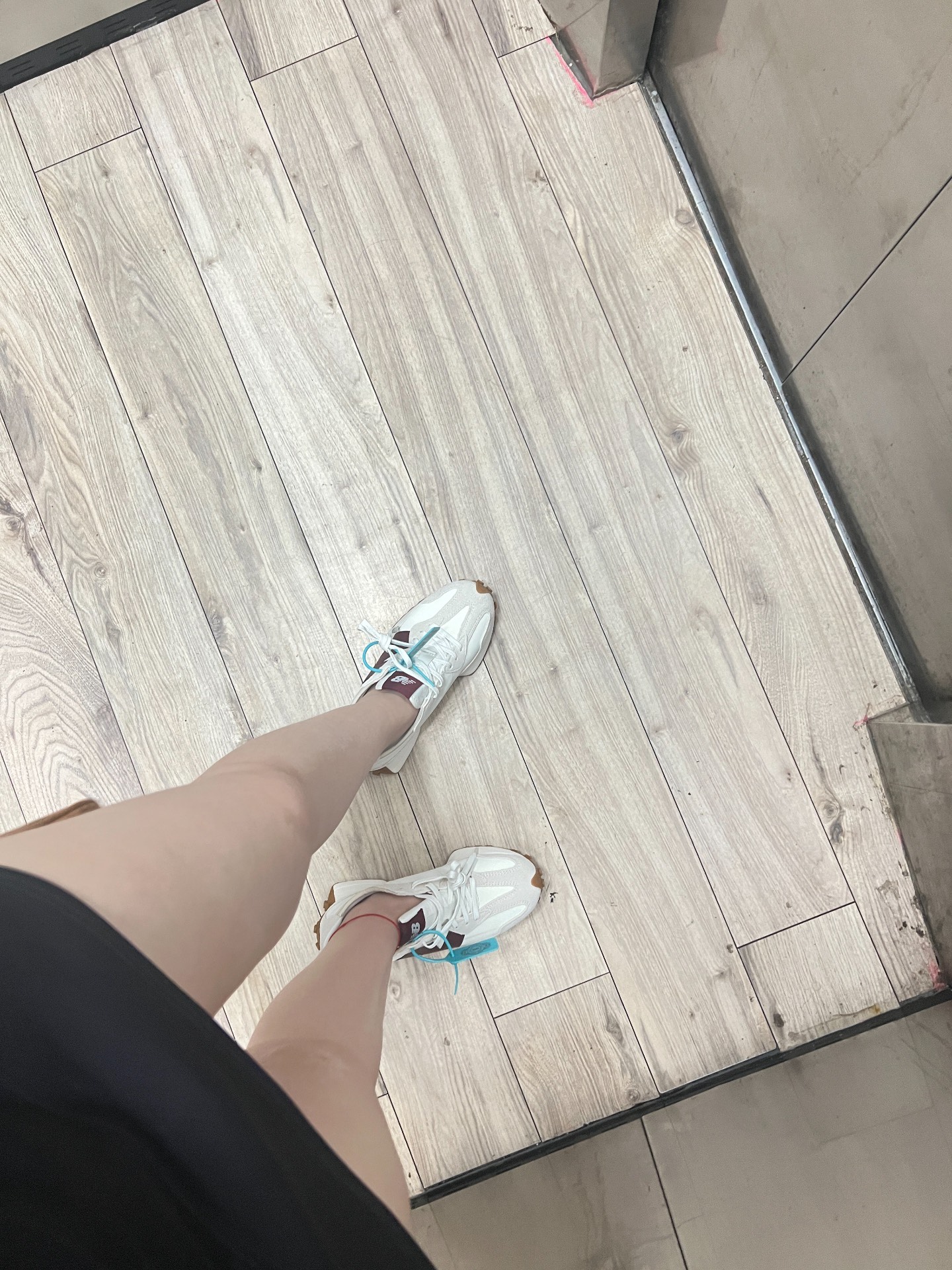 custom review-New Balance 327 'White Dark Red' Women's