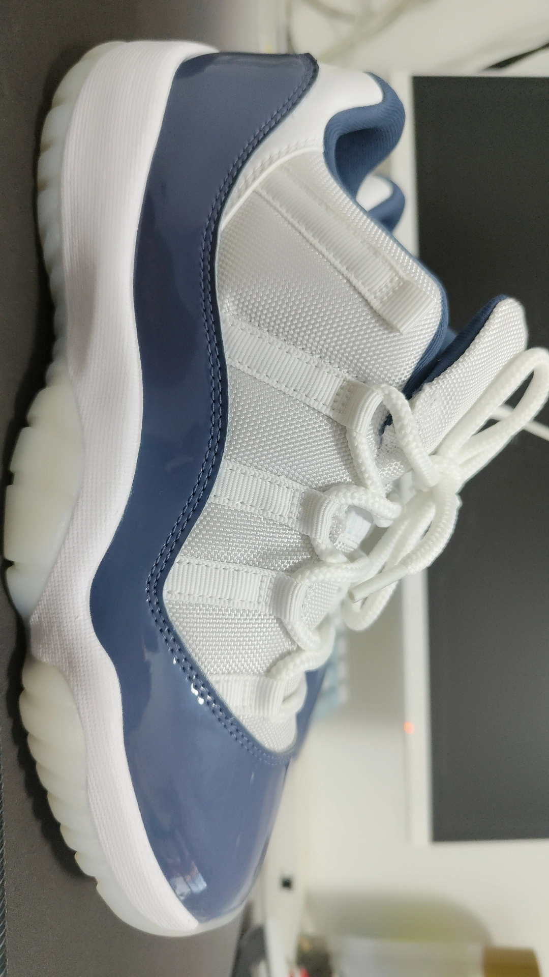custom review-Jordan 11 Retro Low Diffused Blue