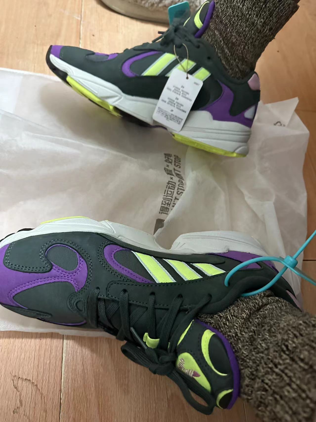 custom review-Adidas Originals YUNG 1 Legend Ivy Hi Res Yellow Non Slip Lightweight Low Top Footwear Unisex Gray