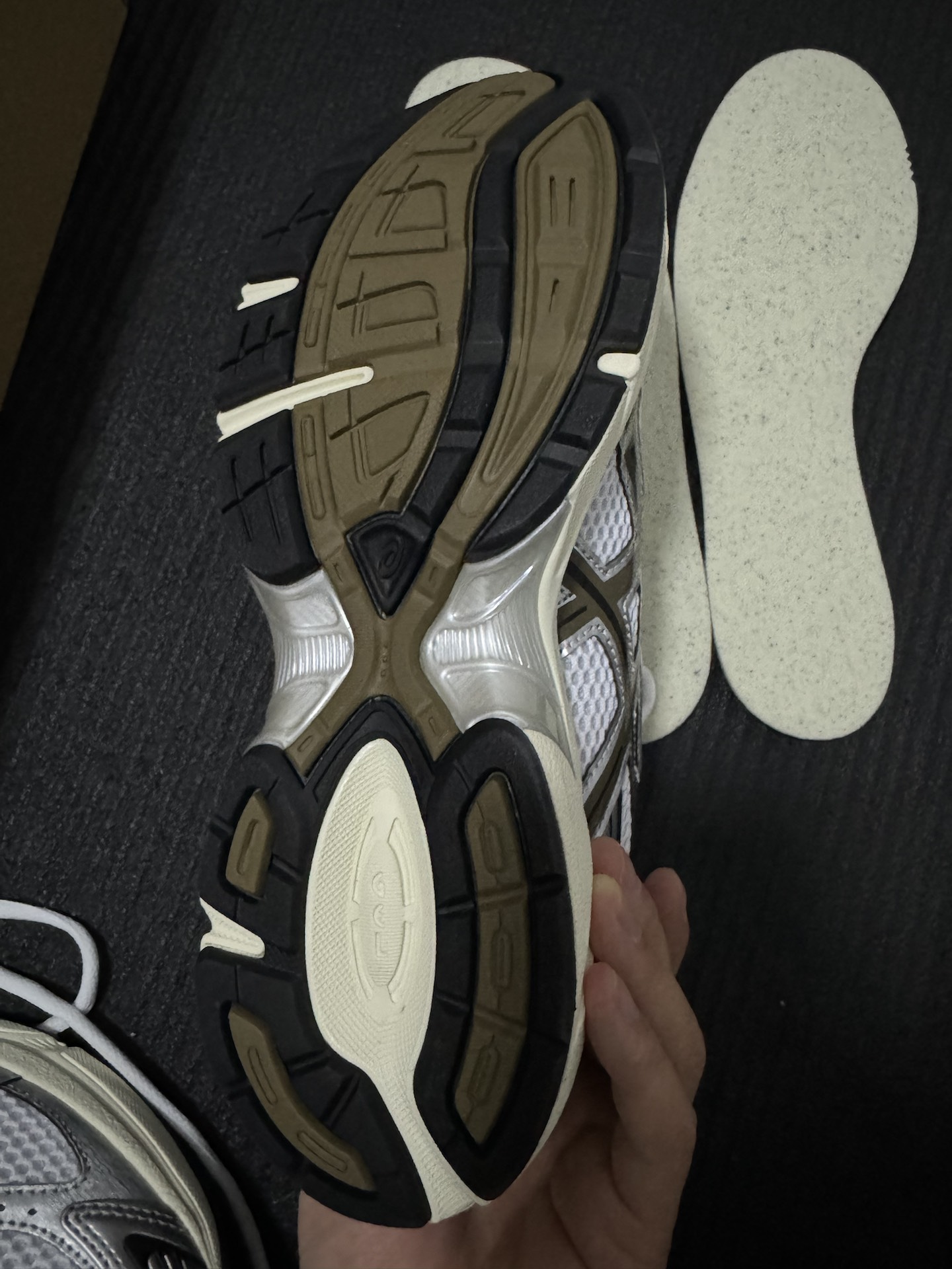 custom review-Asics Gel-1130 'White Clay Canyon'