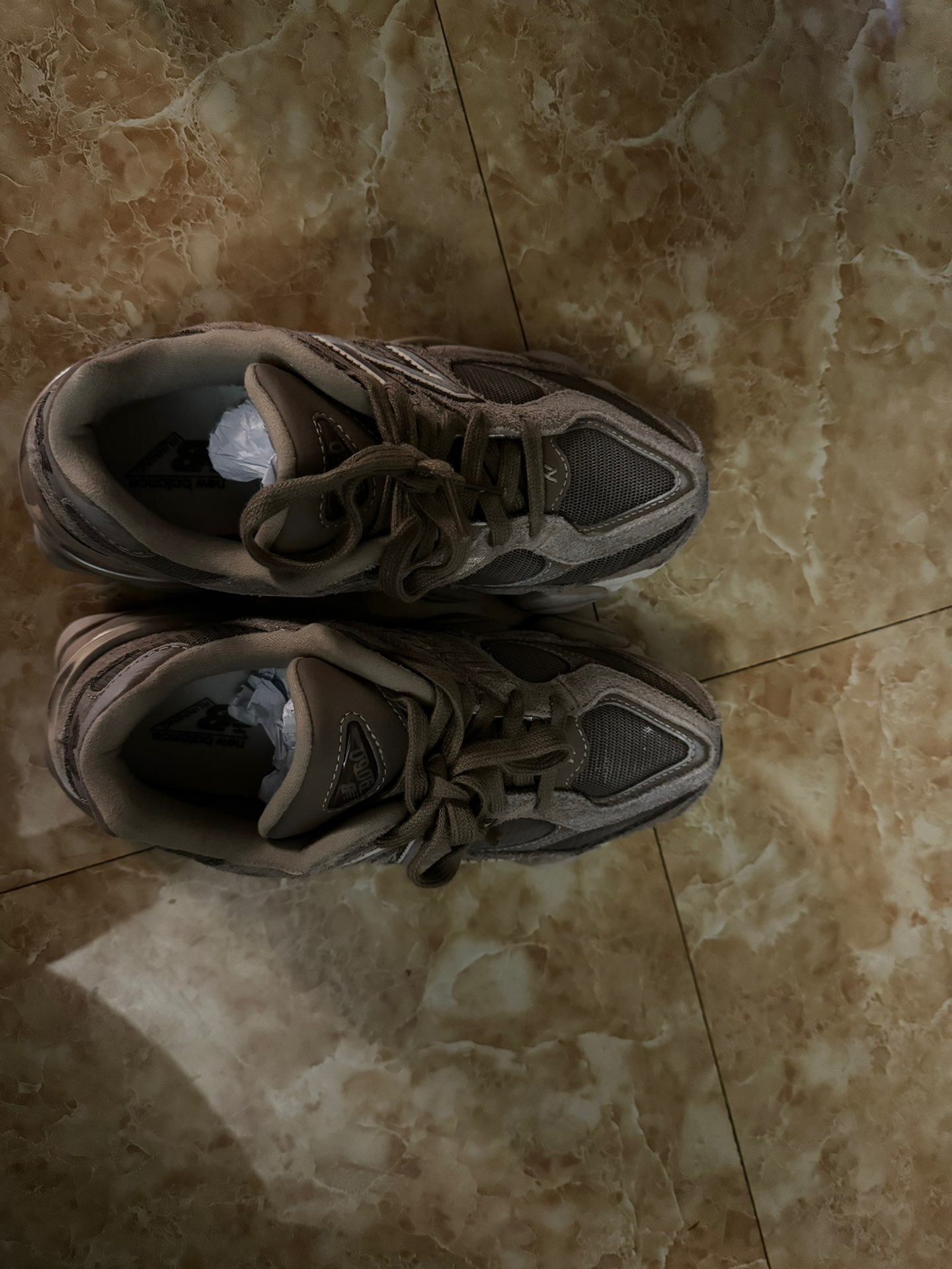 custom review-New Balance NB 9060 Амортизация Низкий Топ Casual Унисекс Серый Коричневый Стиль Майярд