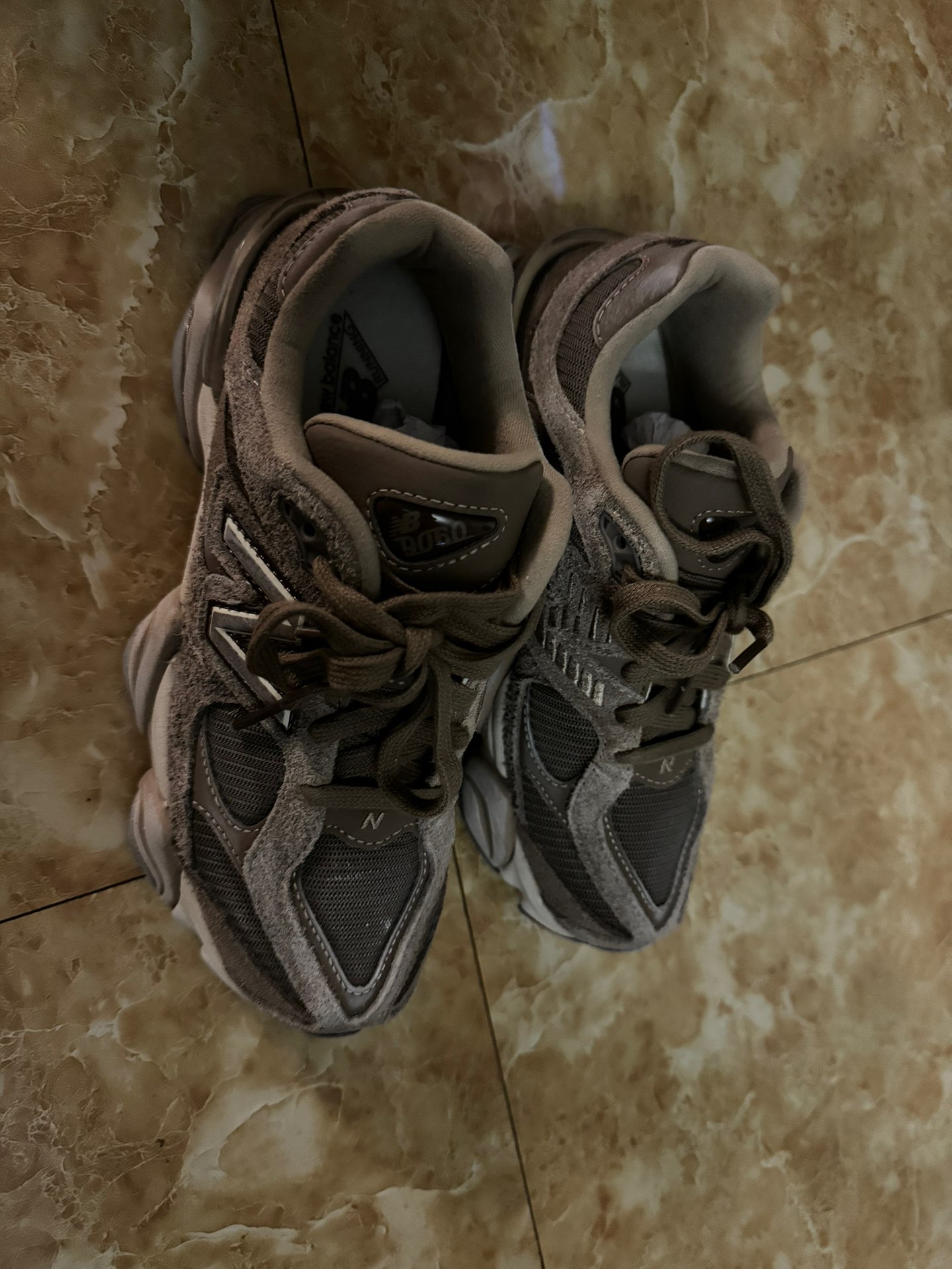 custom review-New Balance NB 9060 Амортизация Низкий Топ Casual Унисекс Серый Коричневый Стиль Майярд