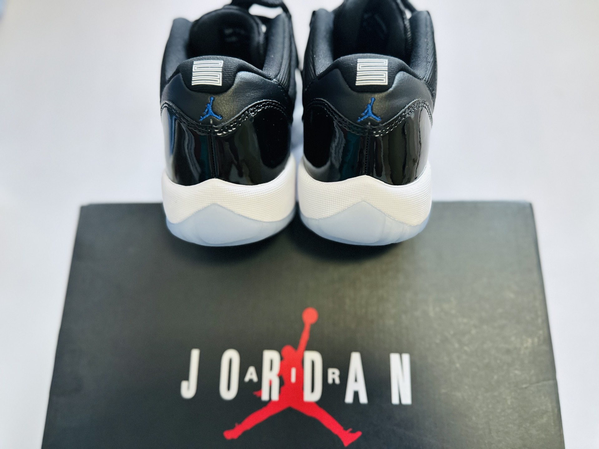 custom review-Jordan Air Jordan 11 Ретро Low Амортизация Износостойкий Низкий Топ Детские Баскетбольные Кроссовки Черный Белый