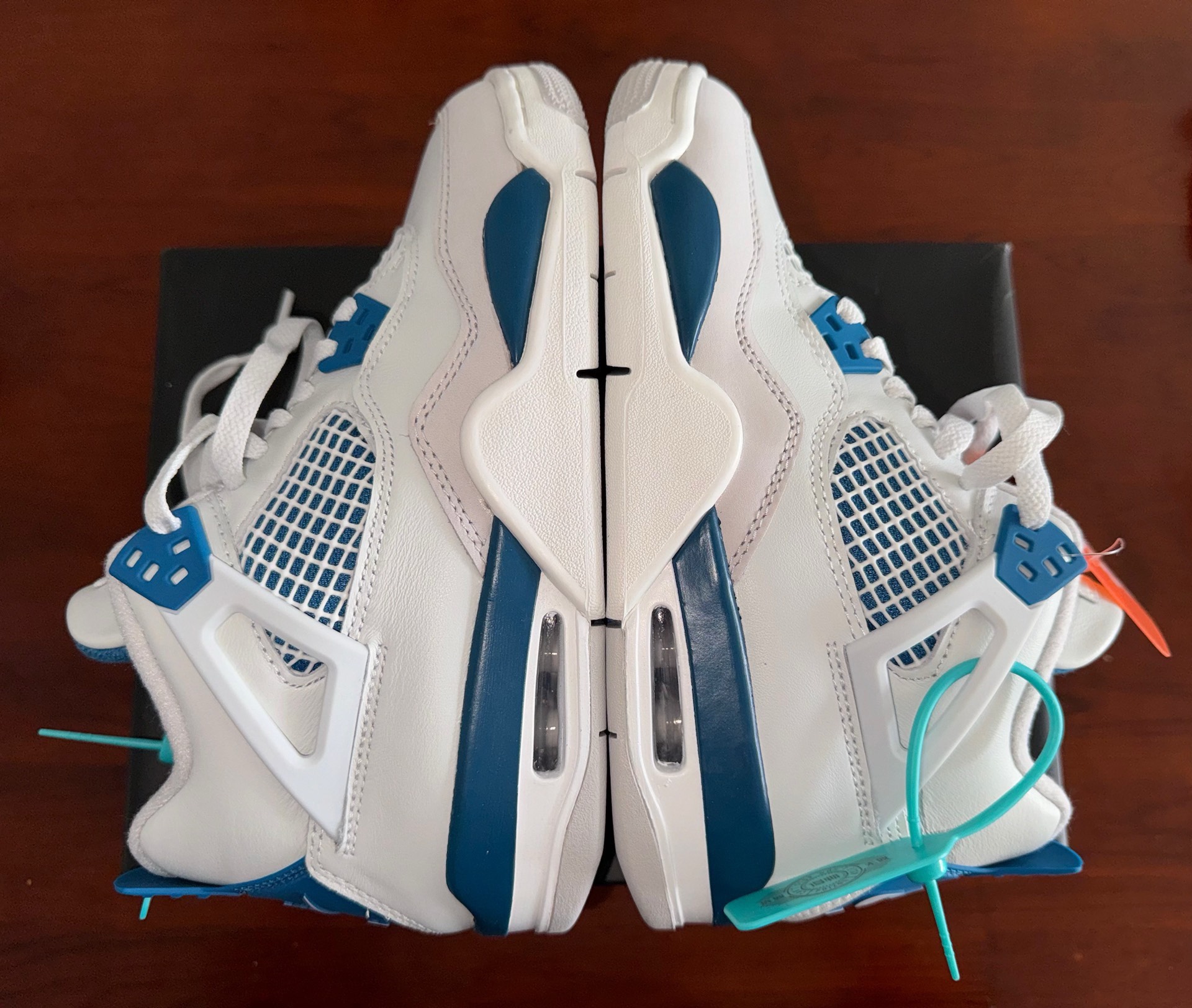 custom review-Jordan 4 Retro Military Blue 2024 GS