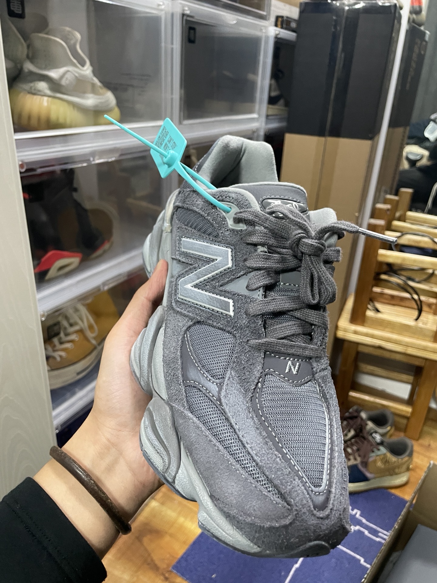 custom review-New Balance NB 9060 Беговые кроссовки Низкий верх Темно-серый Унисекс